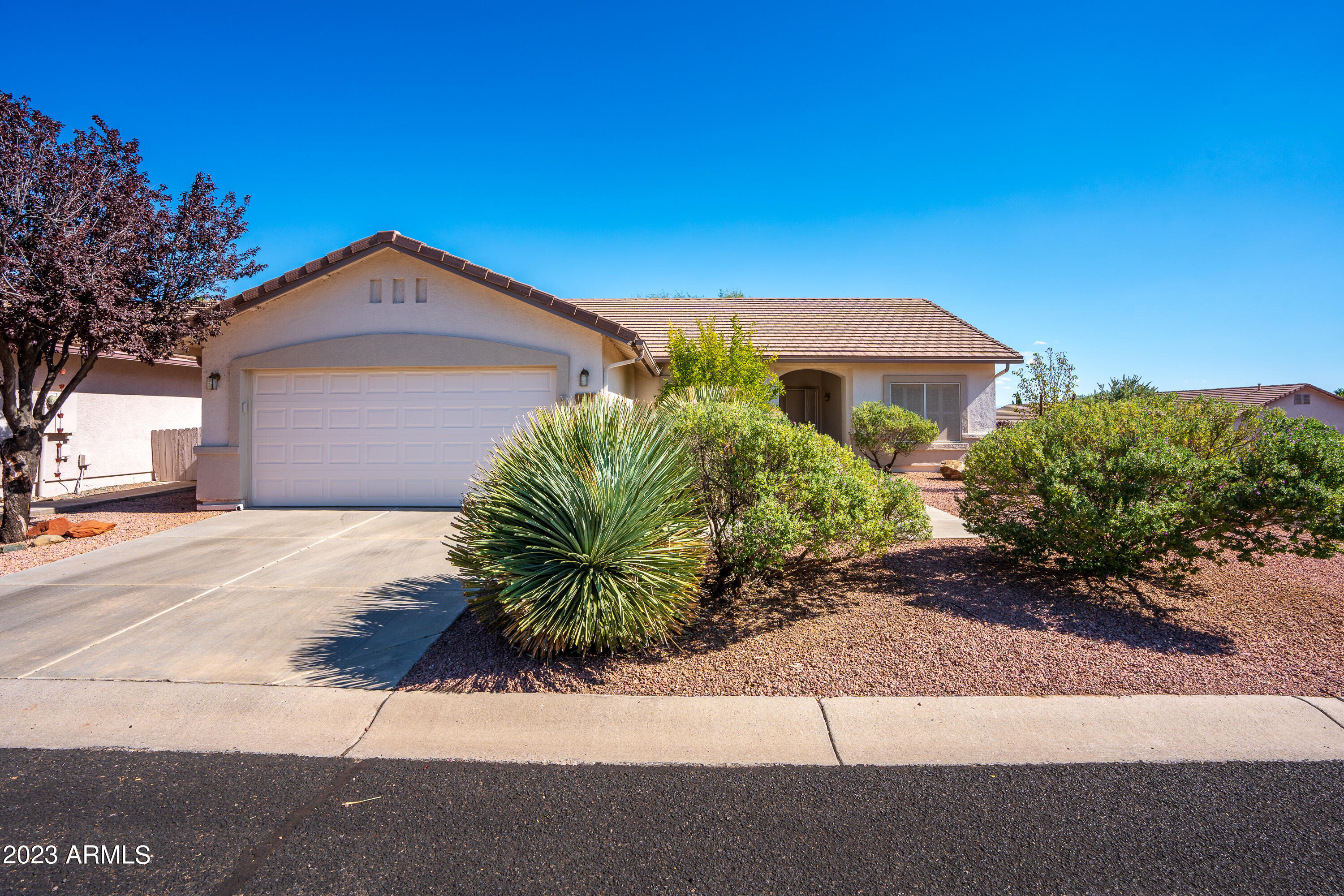 301 S WILD HORSE Way