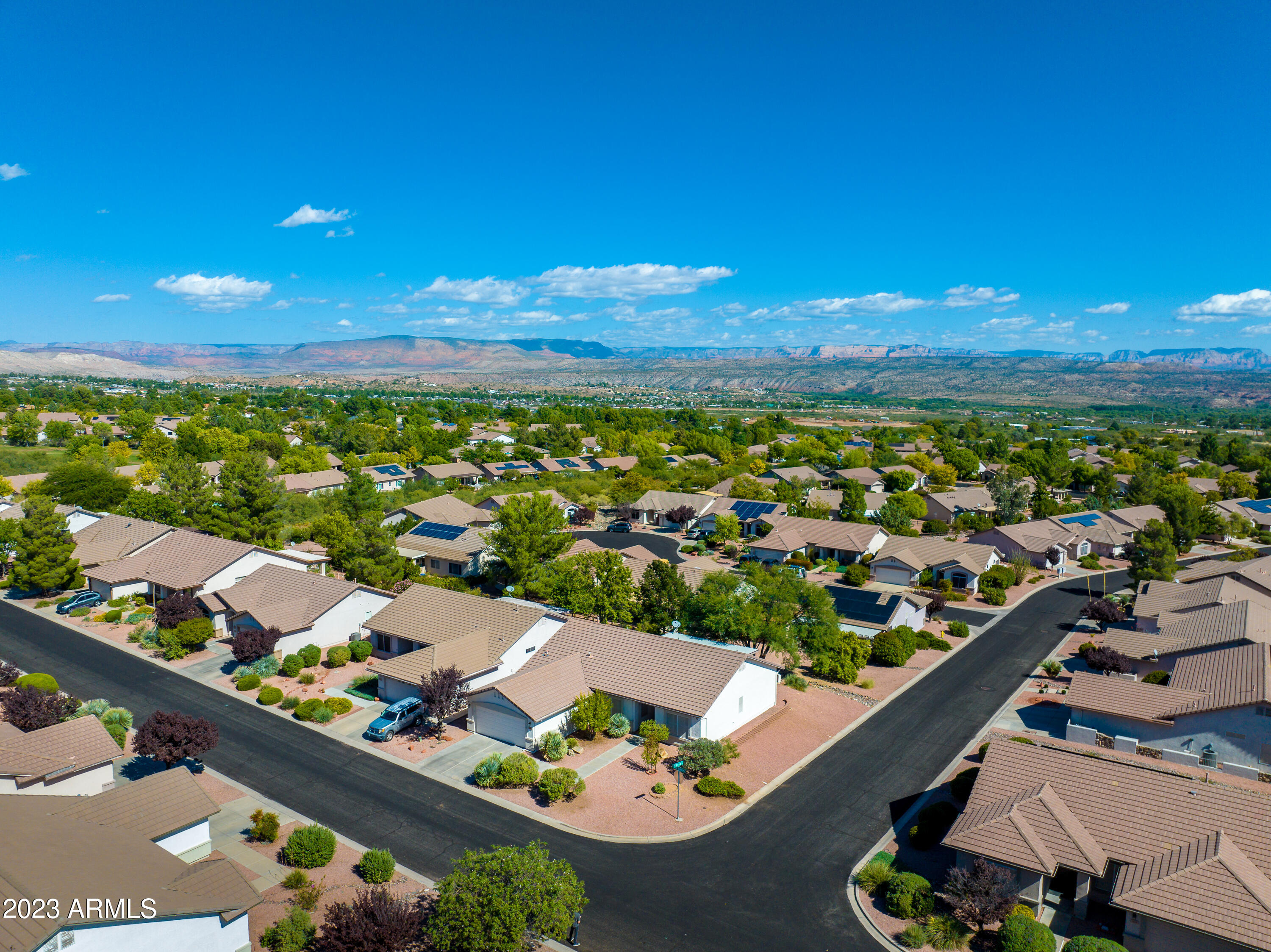301 S WILD HORSE Way