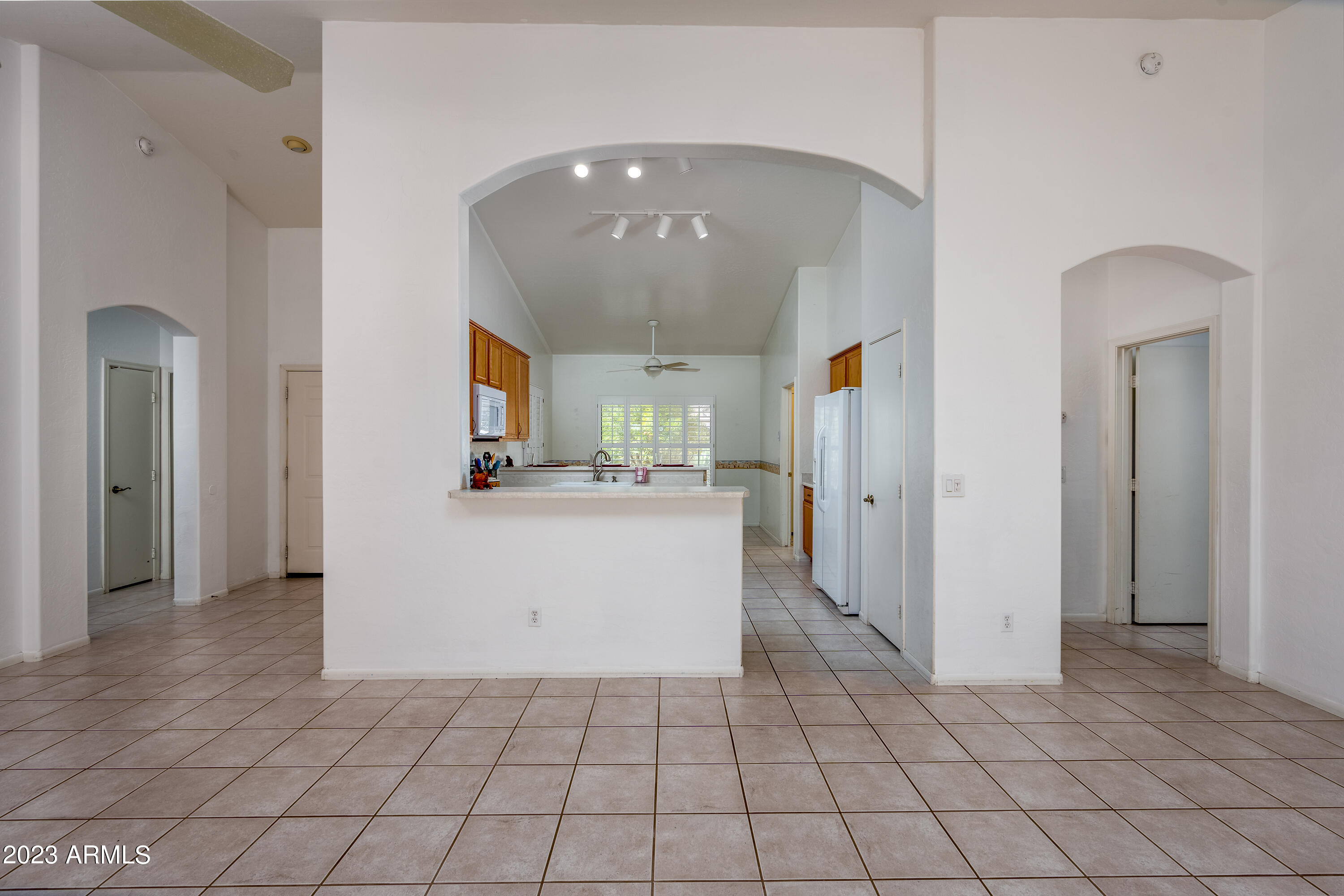 301 S WILD HORSE Way