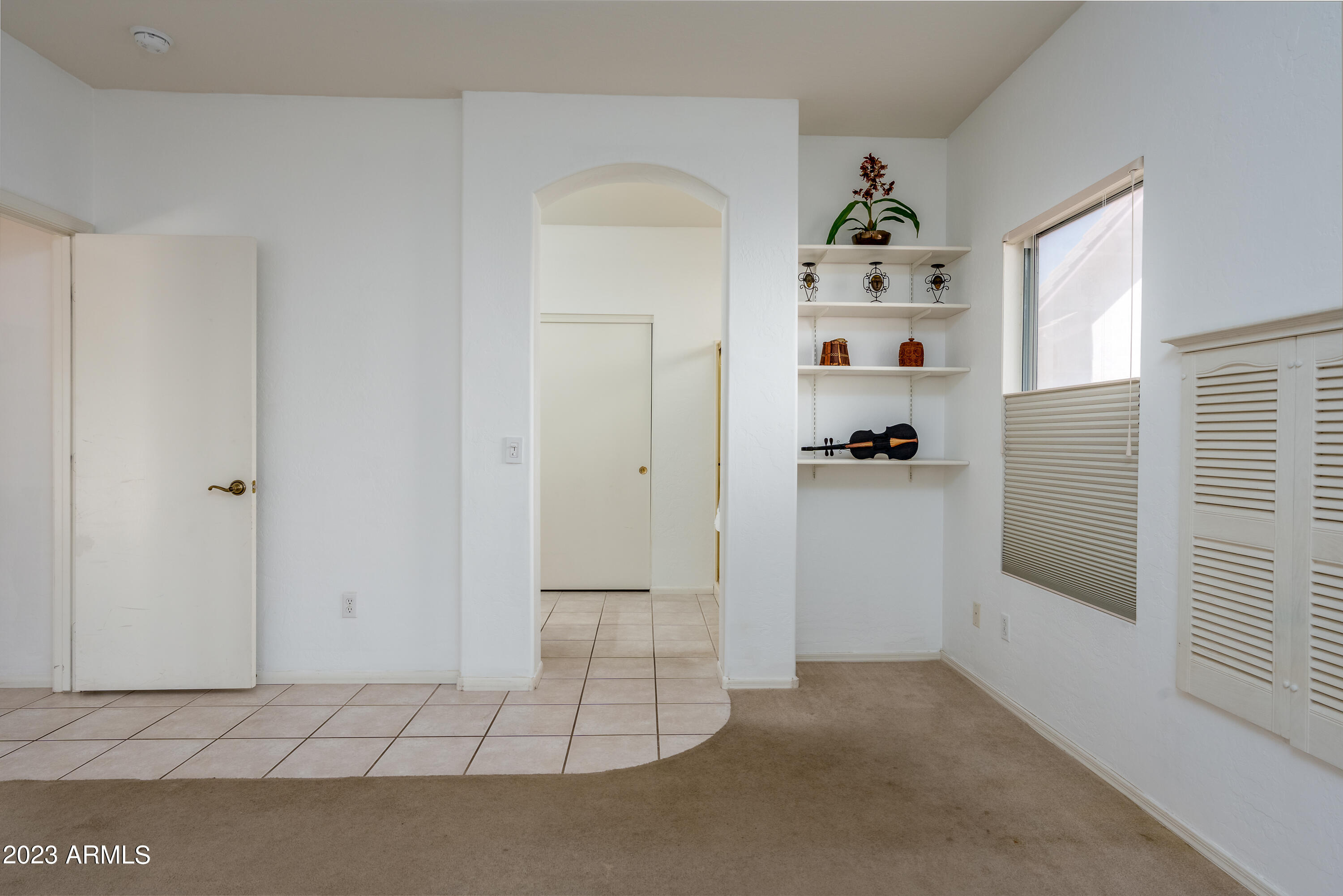 301 S WILD HORSE Way