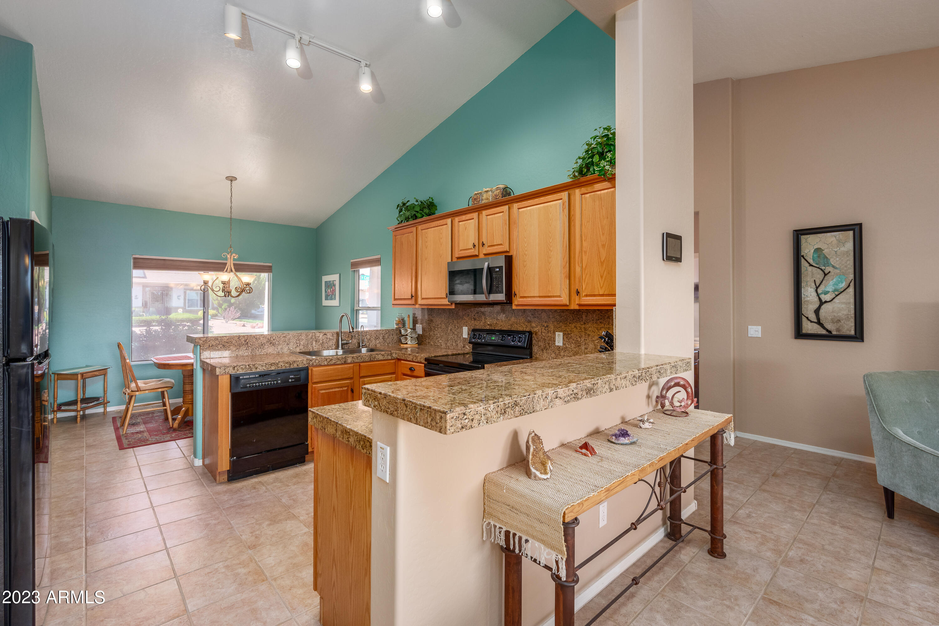 65 S CORRAL Circle