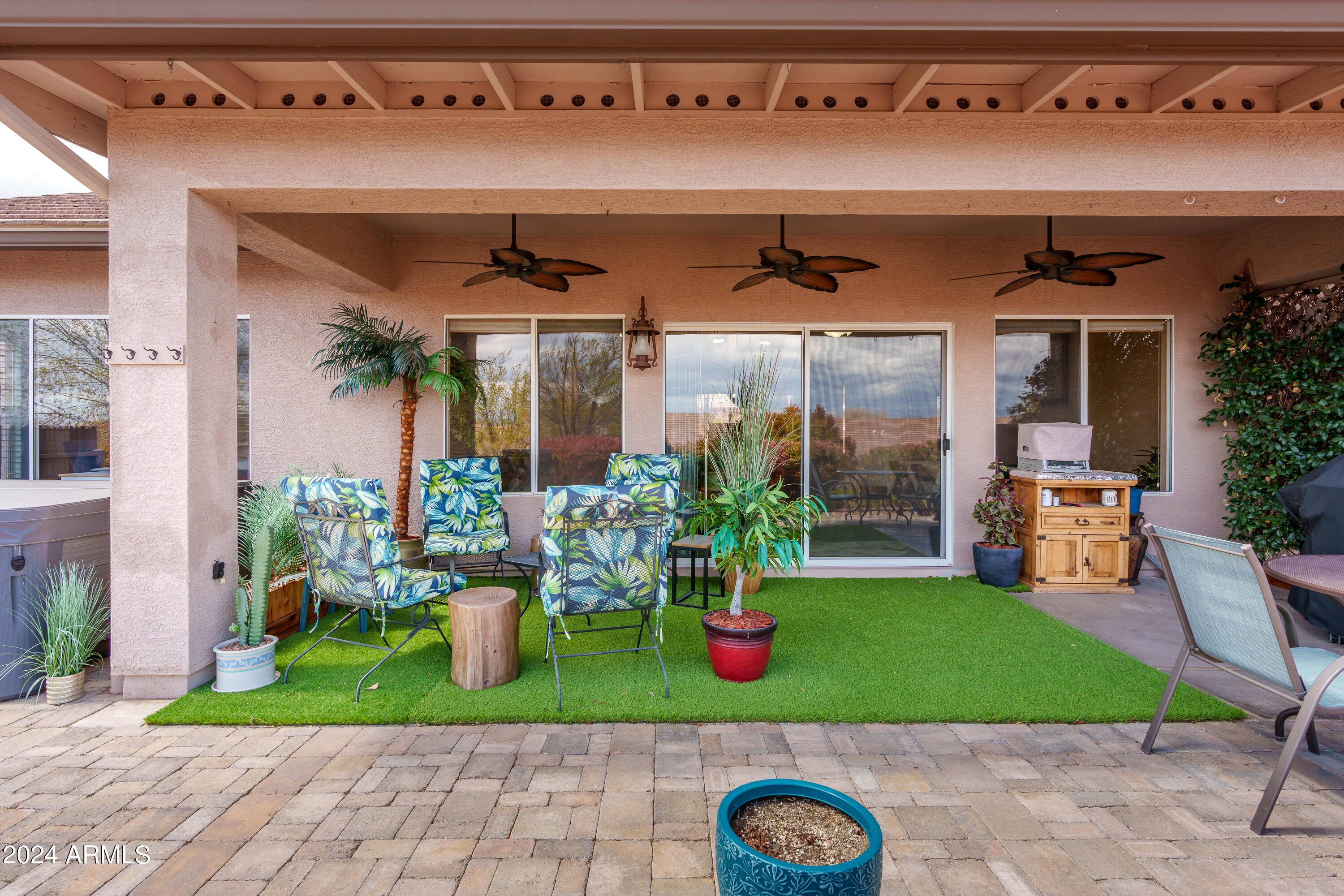 355 S LATIGO Way