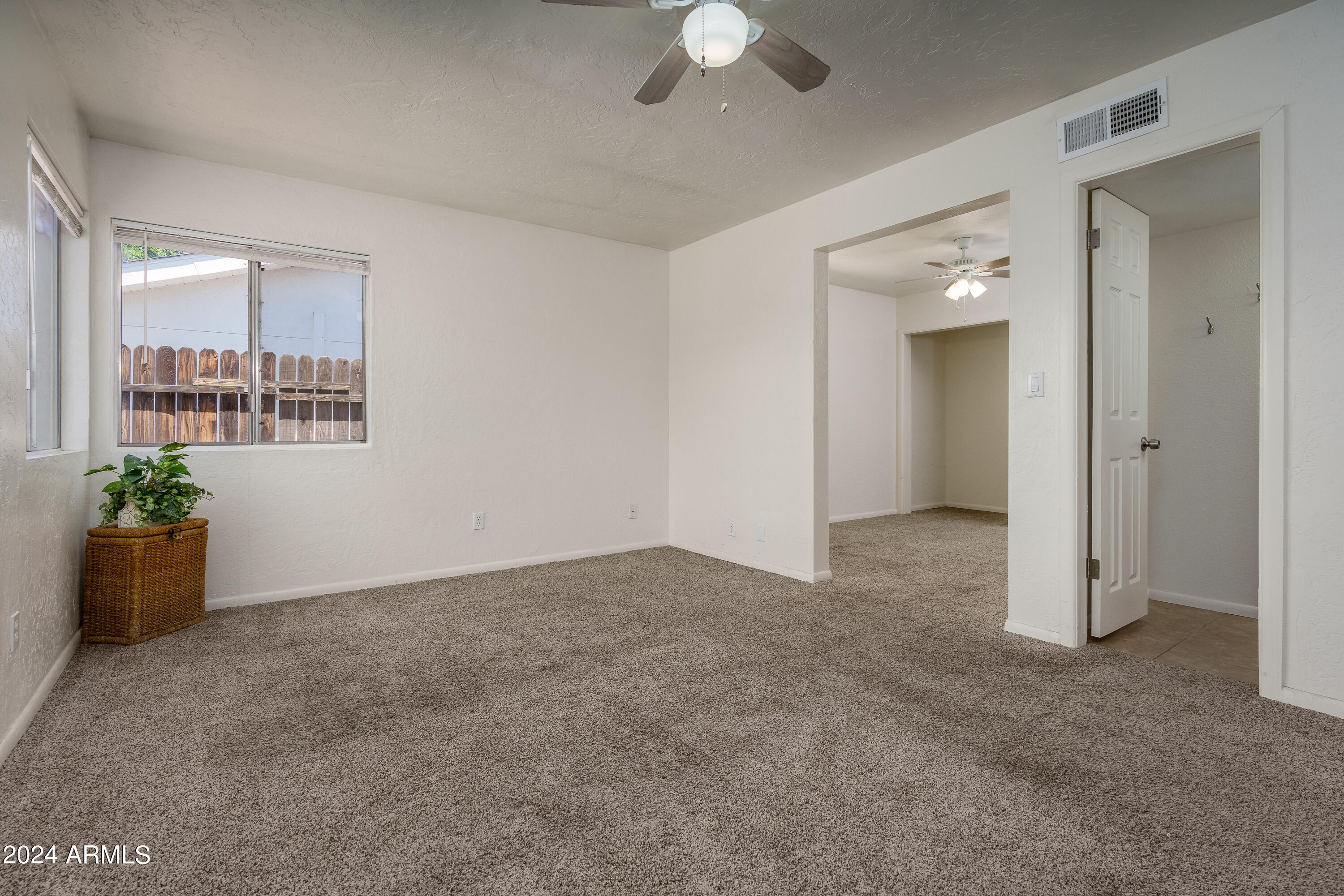 104 S 9TH Street