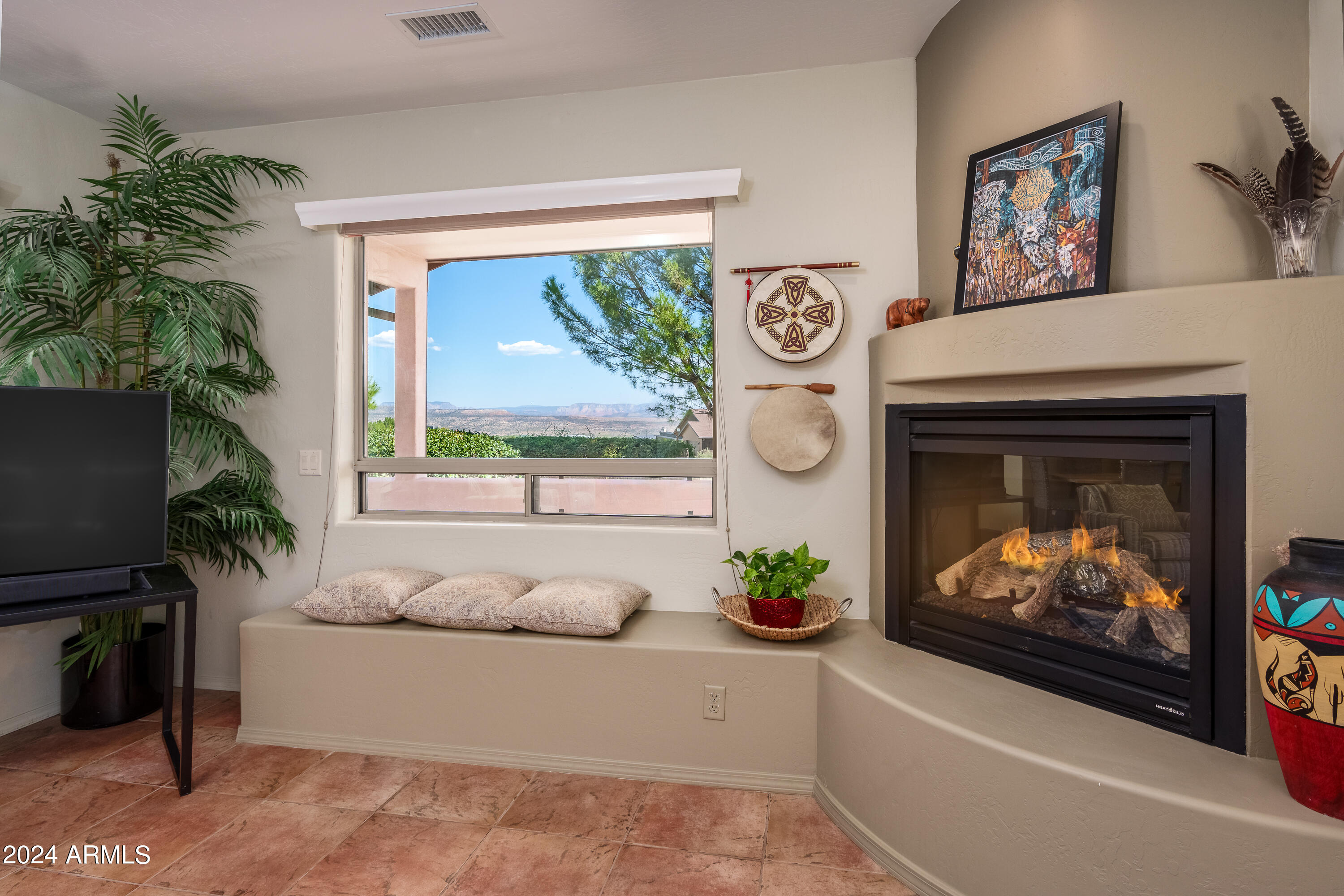 1749 SILVER SPUR Circle