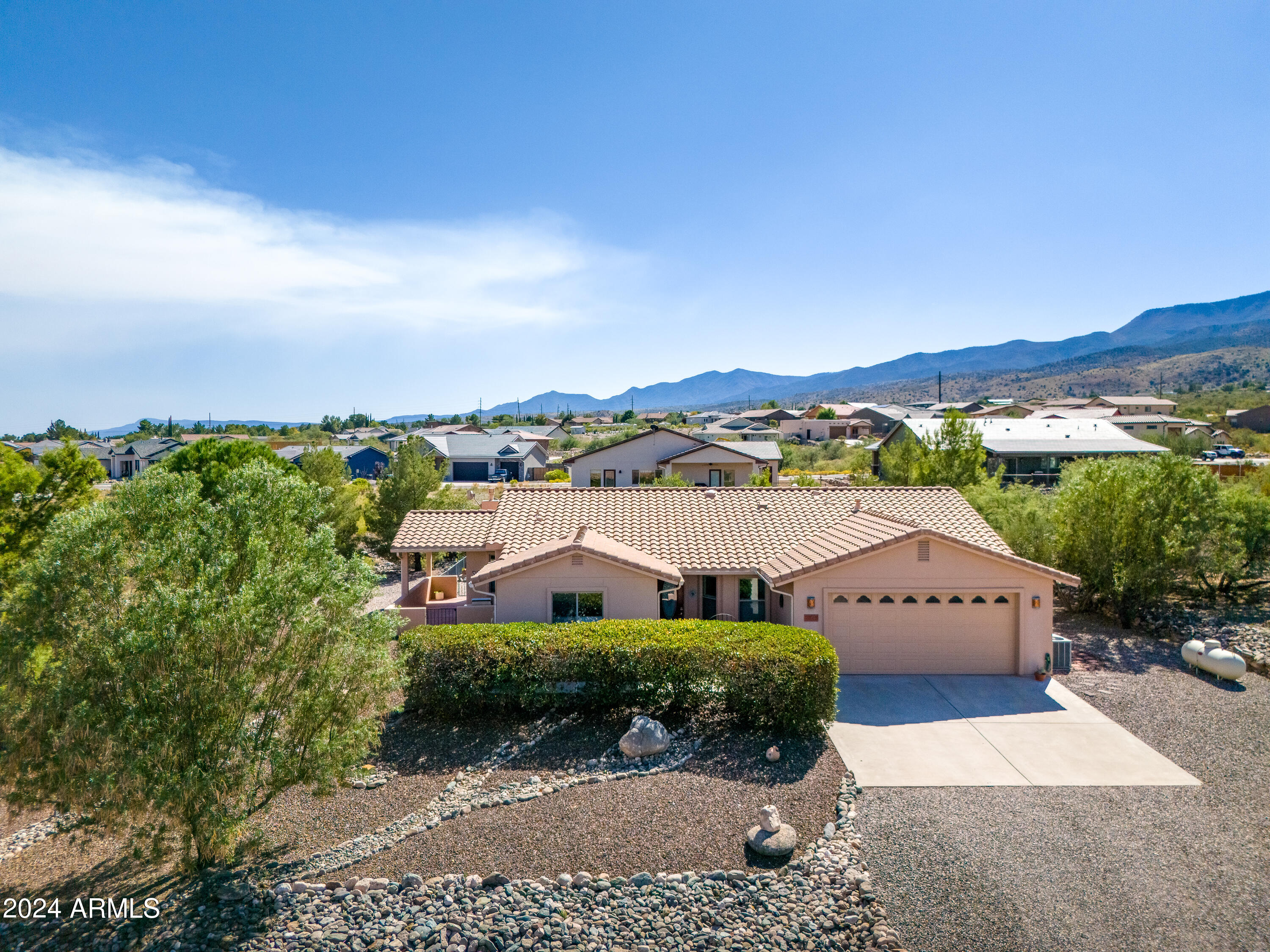 1749 SILVER SPUR Circle