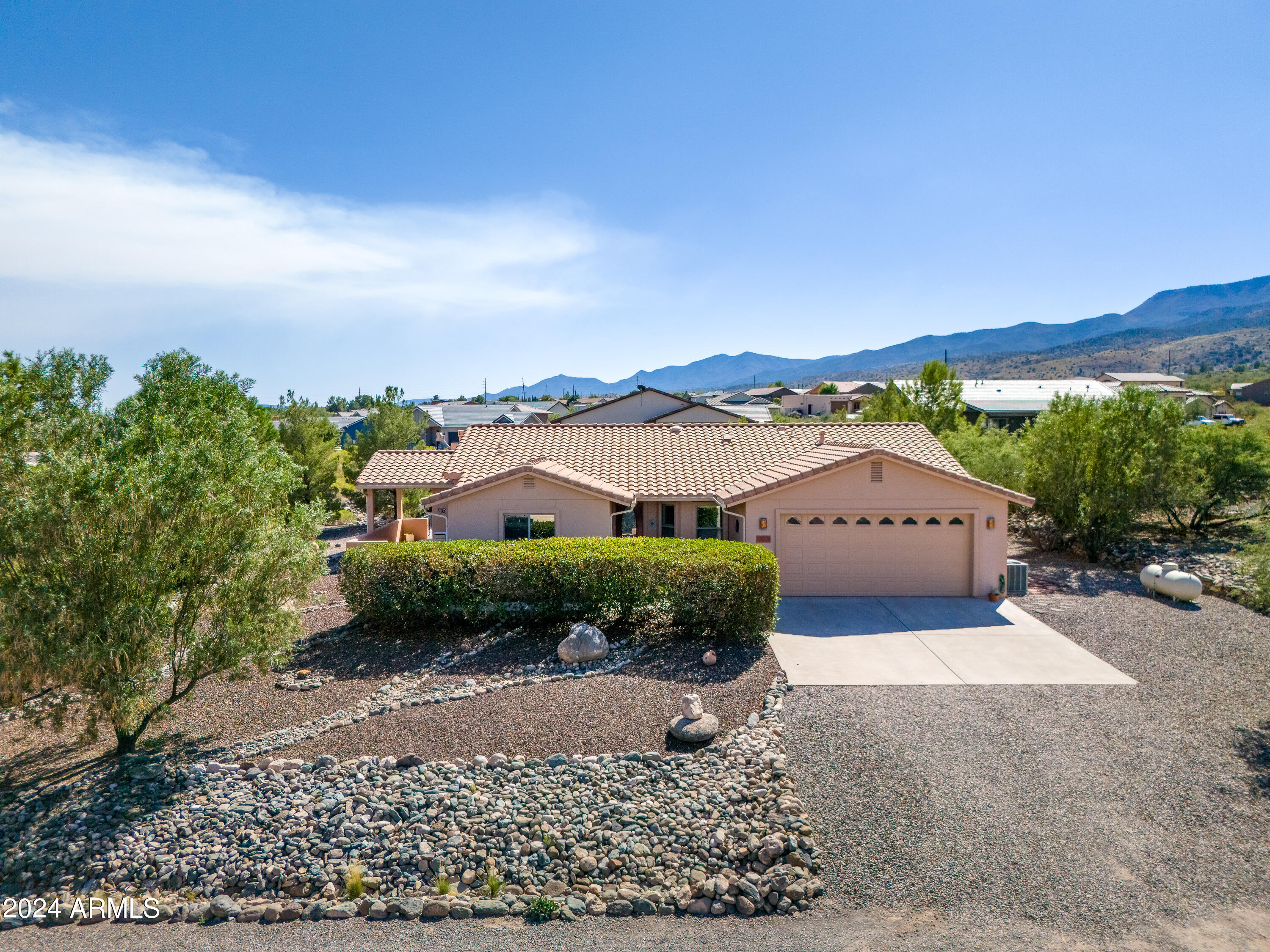 1749 SILVER SPUR Circle