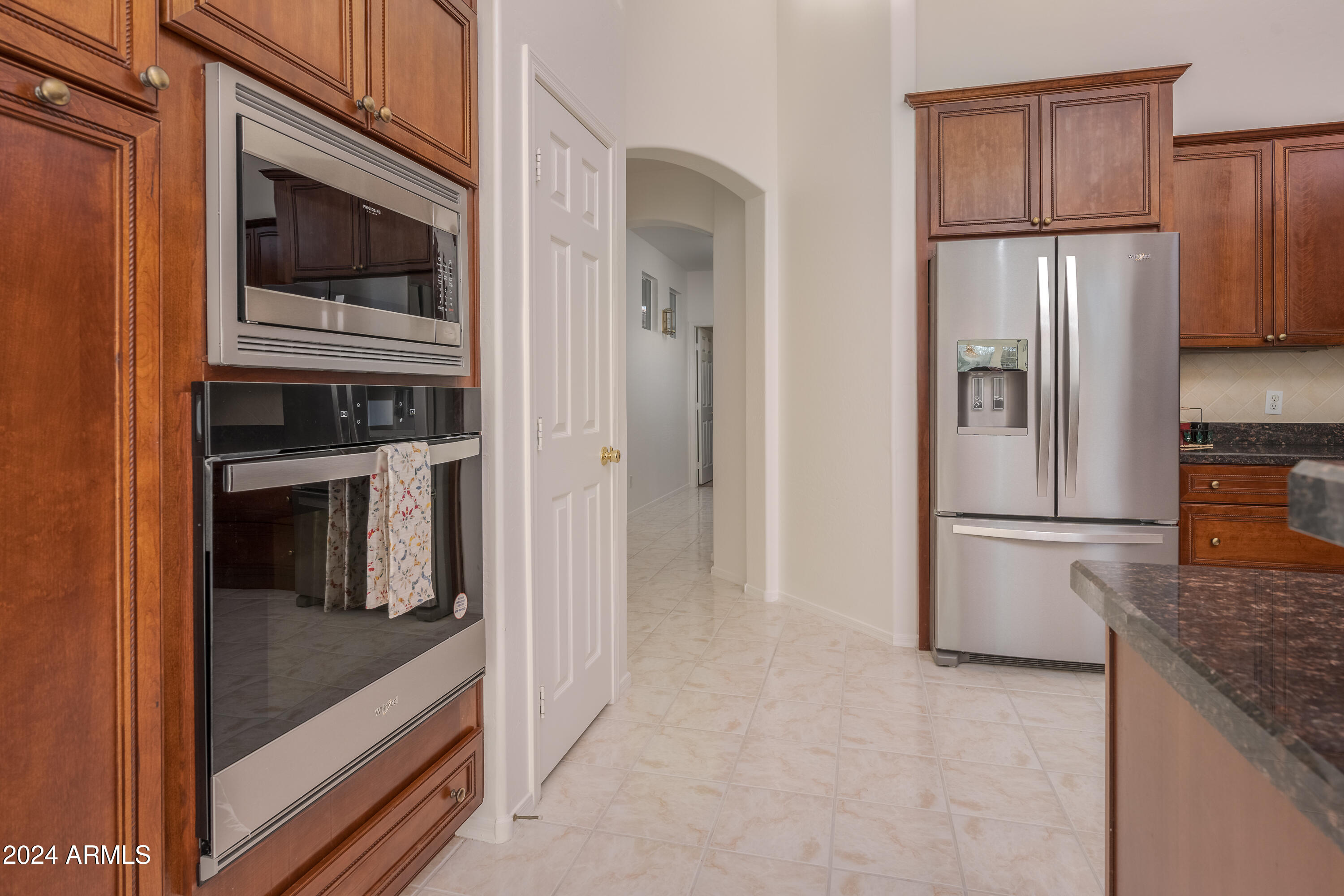 2255 W RUNNING IRON Lane