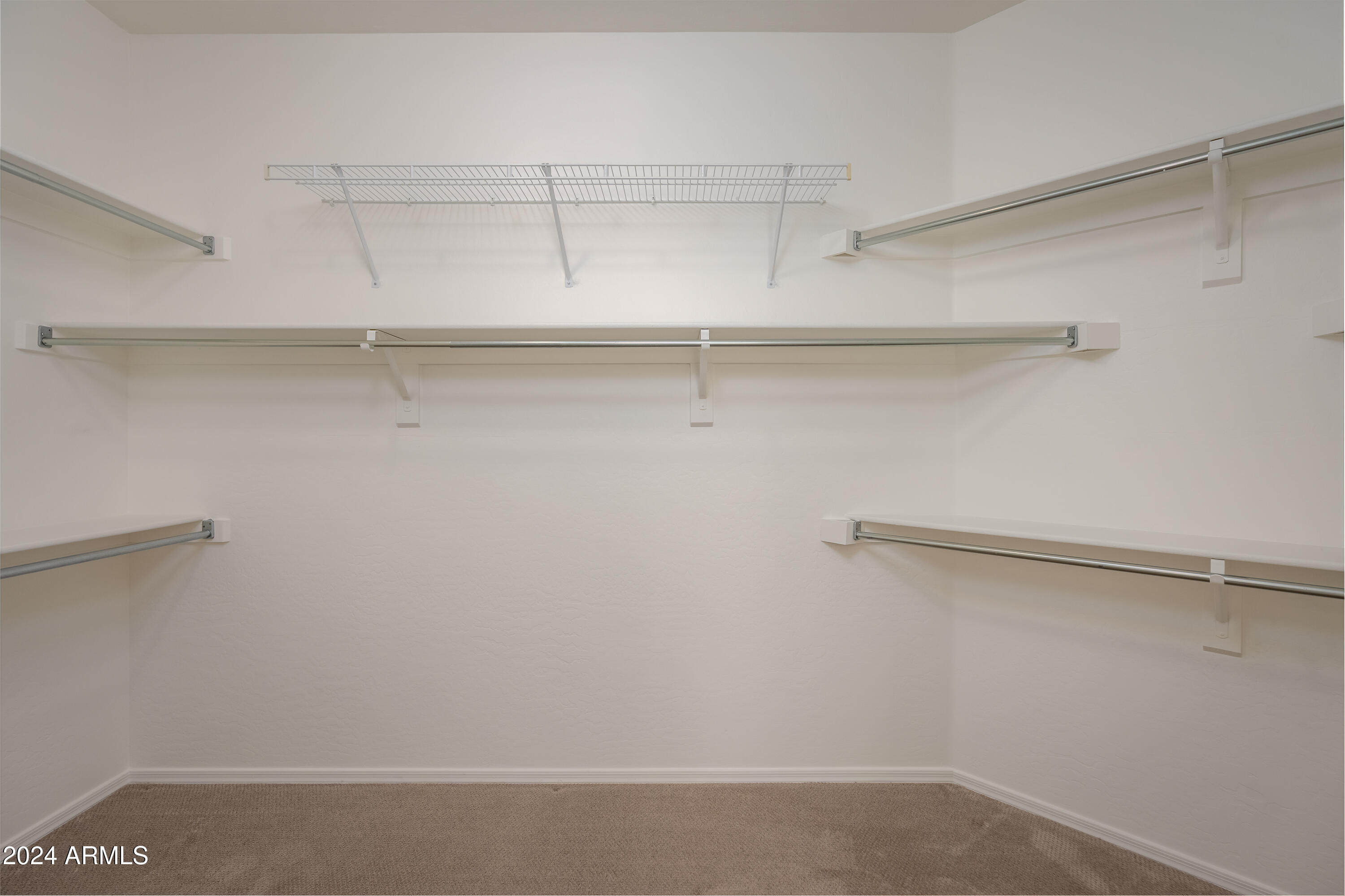 2255 W RUNNING IRON Lane