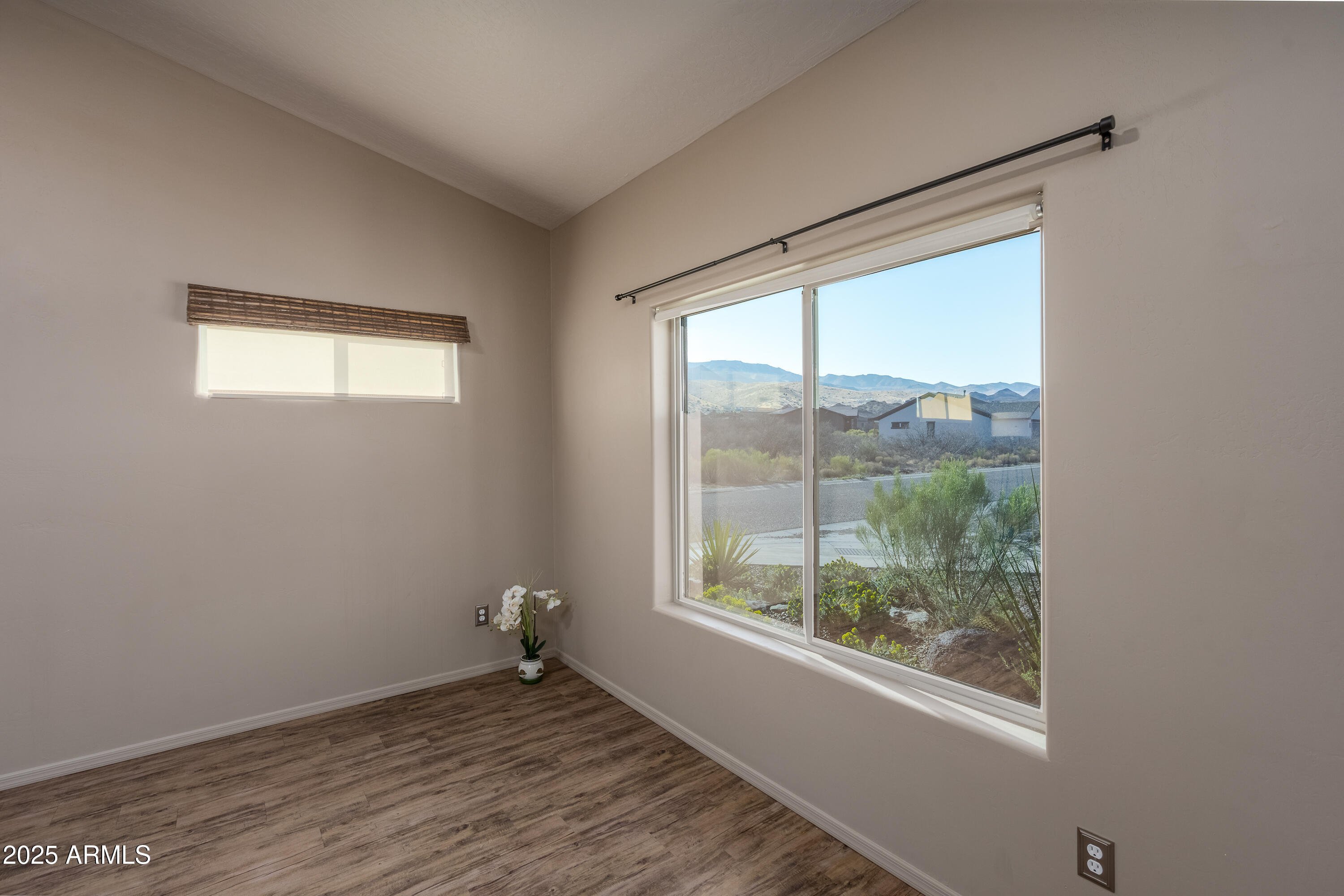 661 SHADOW CANYON Drive