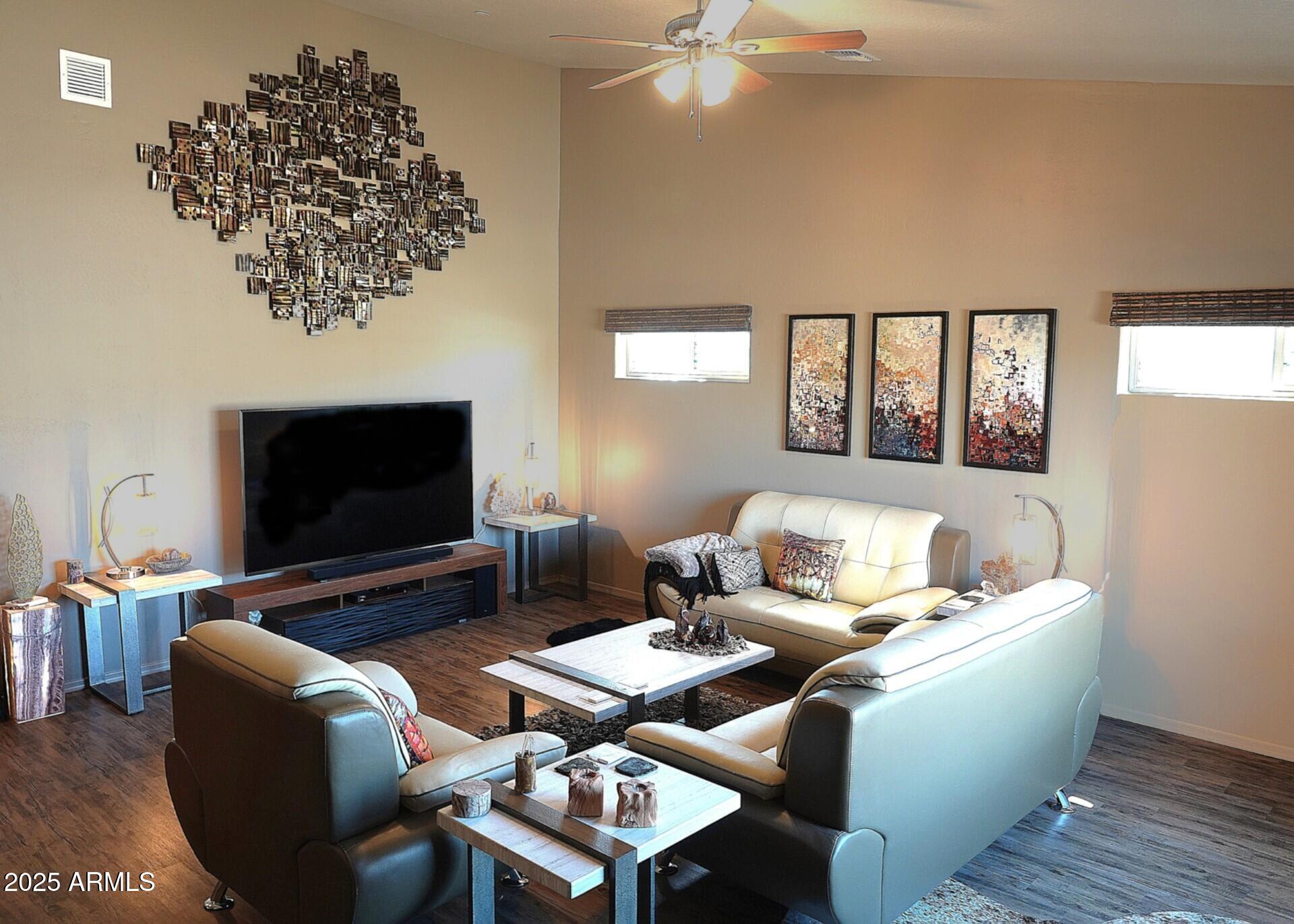 661 SHADOW CANYON Drive