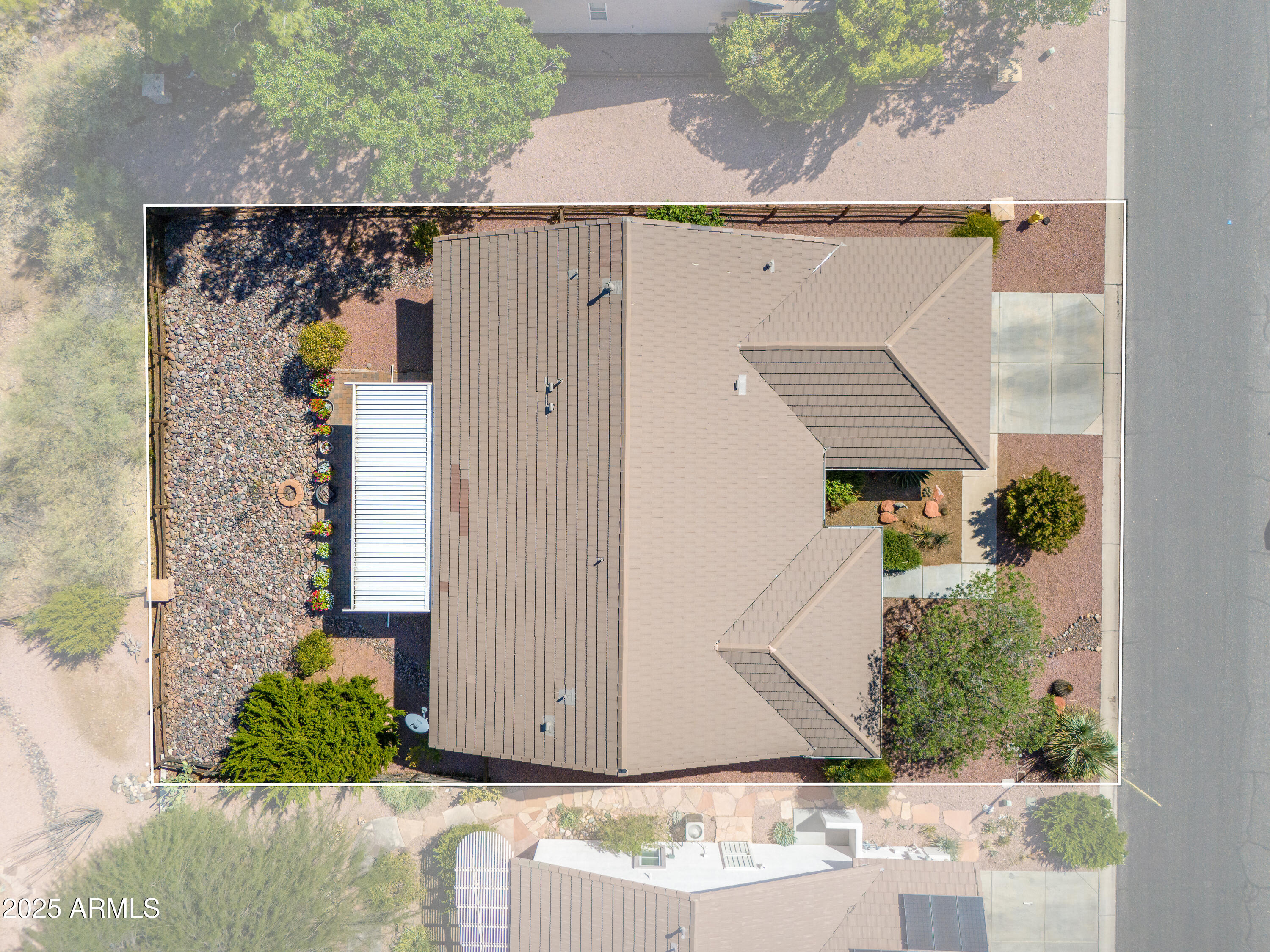 261 S WILD HORSE Way