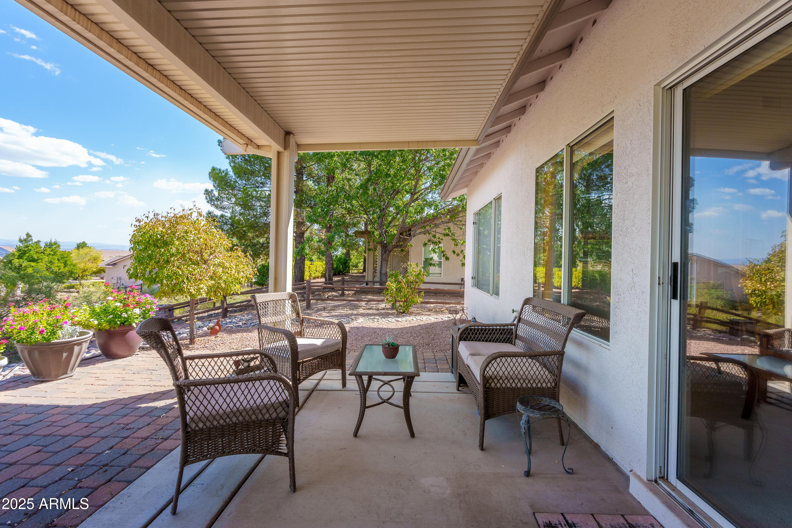 261 S WILD HORSE Way