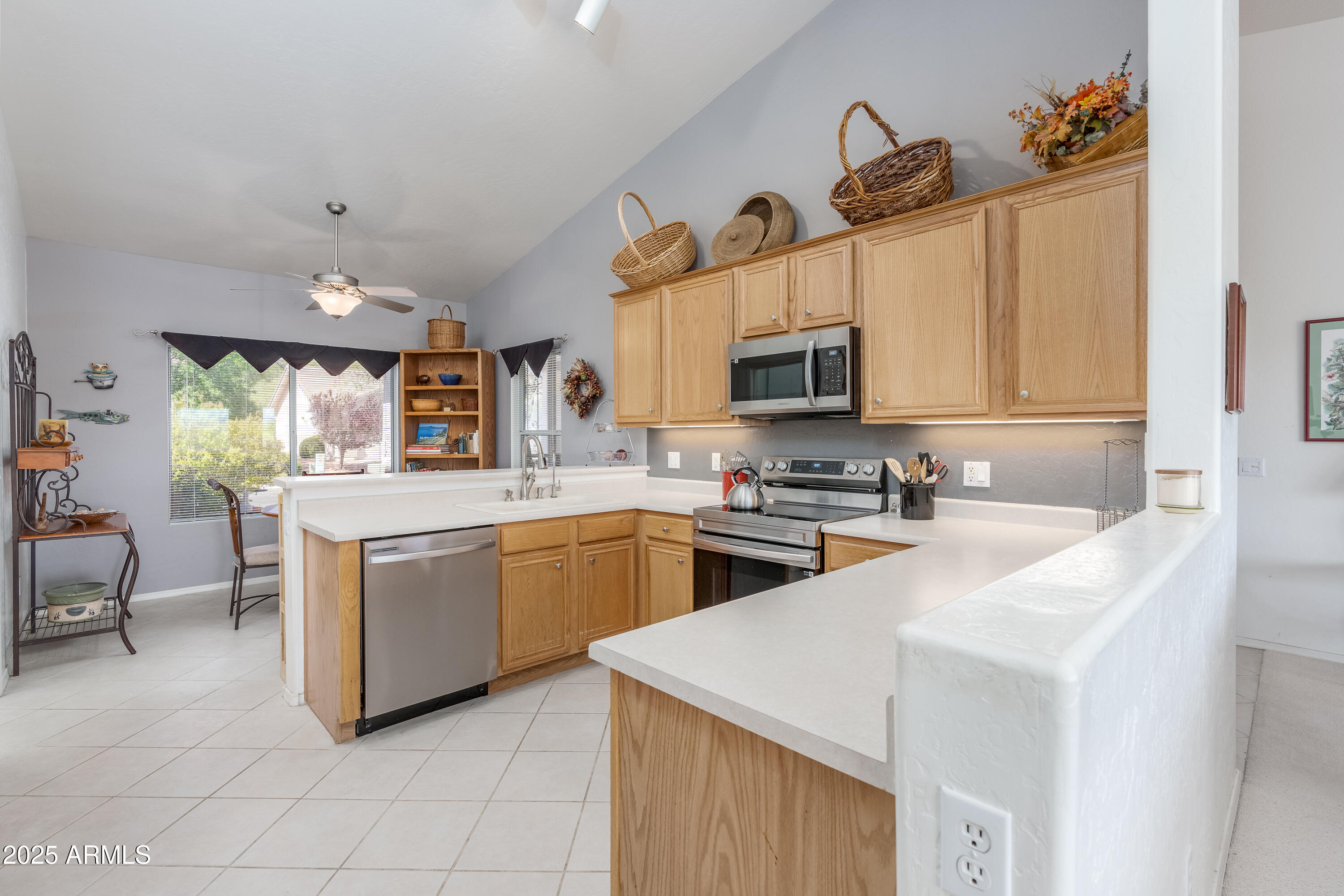 261 S WILD HORSE Way