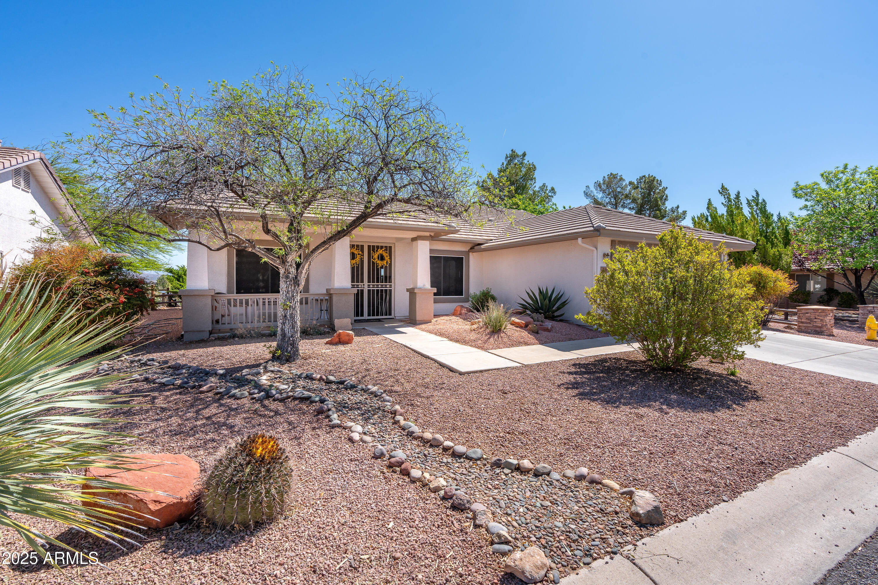 261 S WILD HORSE Way