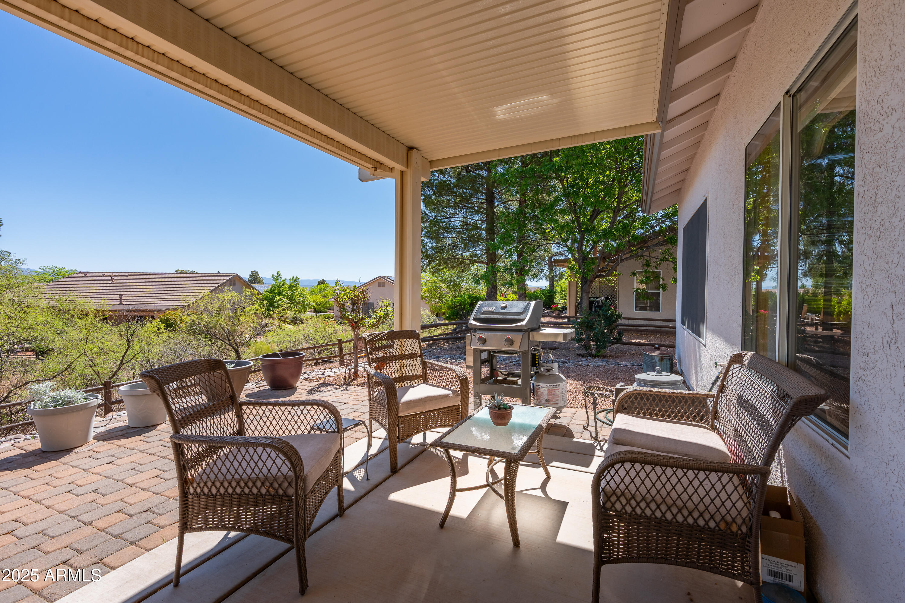 261 S WILD HORSE Way