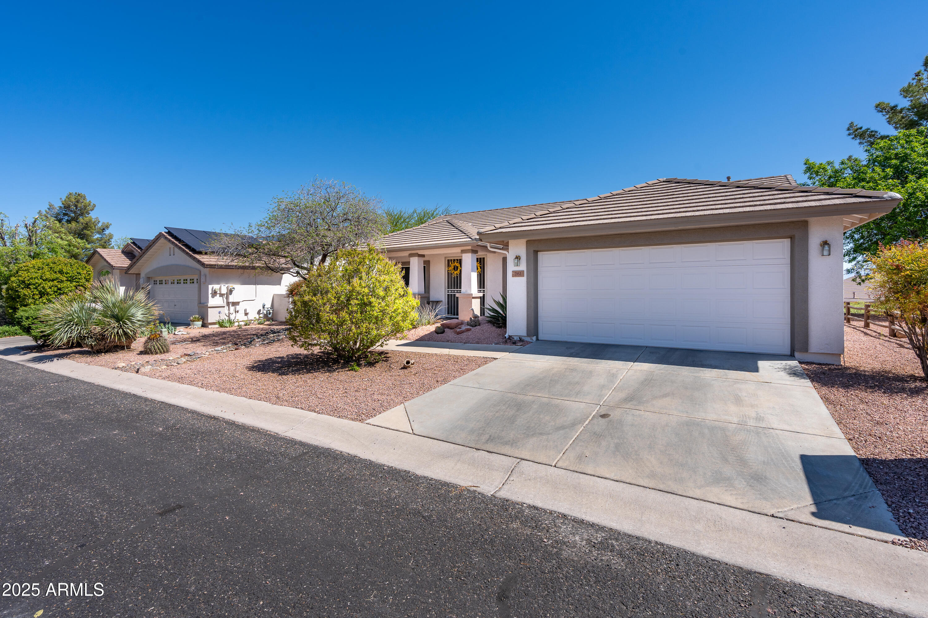 261 S WILD HORSE Way