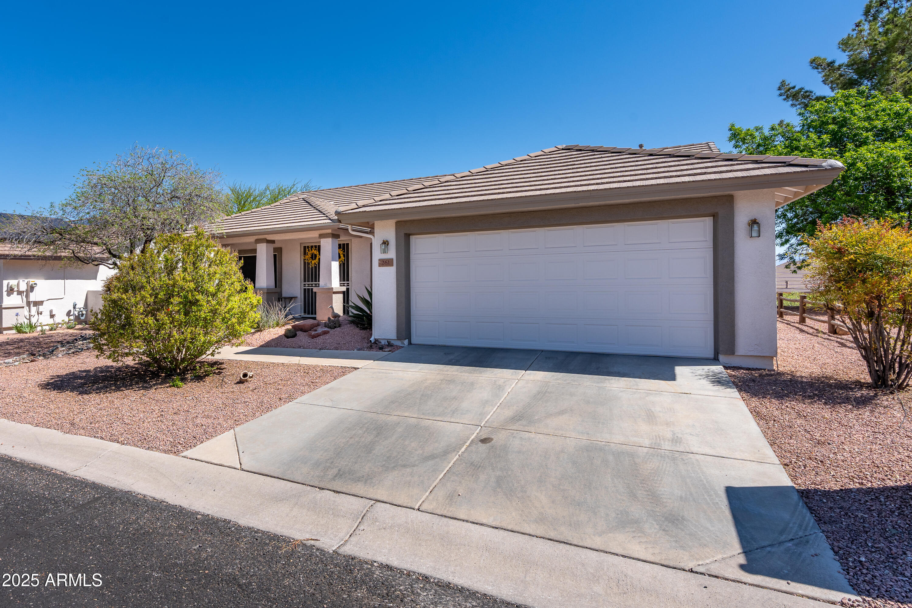 261 S WILD HORSE Way