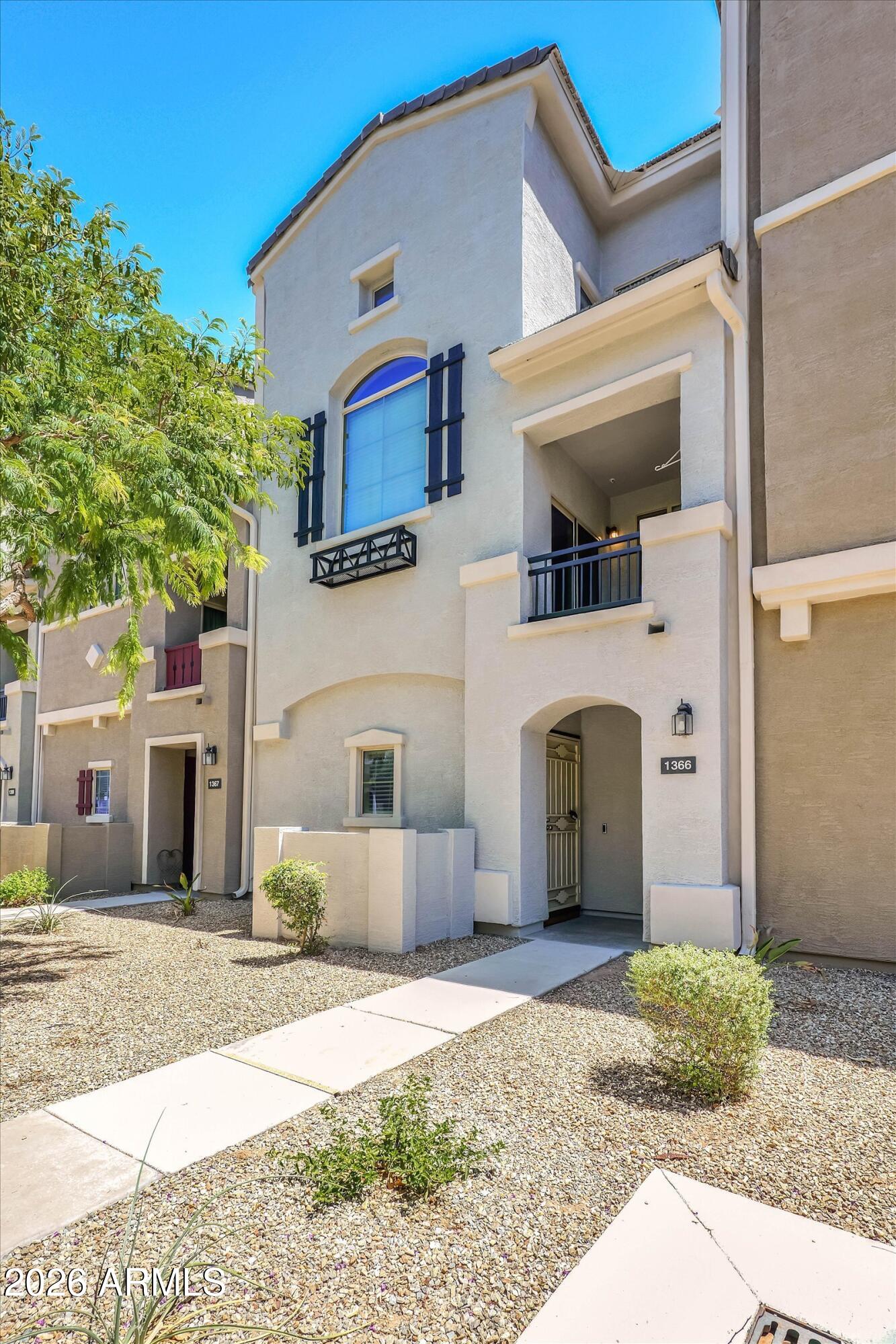 2150 W ALAMEDA Road 1366