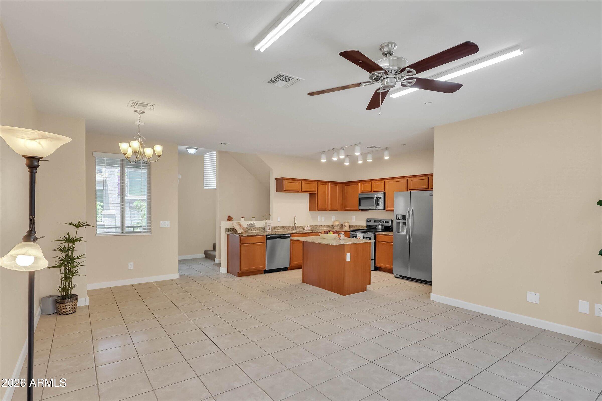2150 W ALAMEDA Road 1366