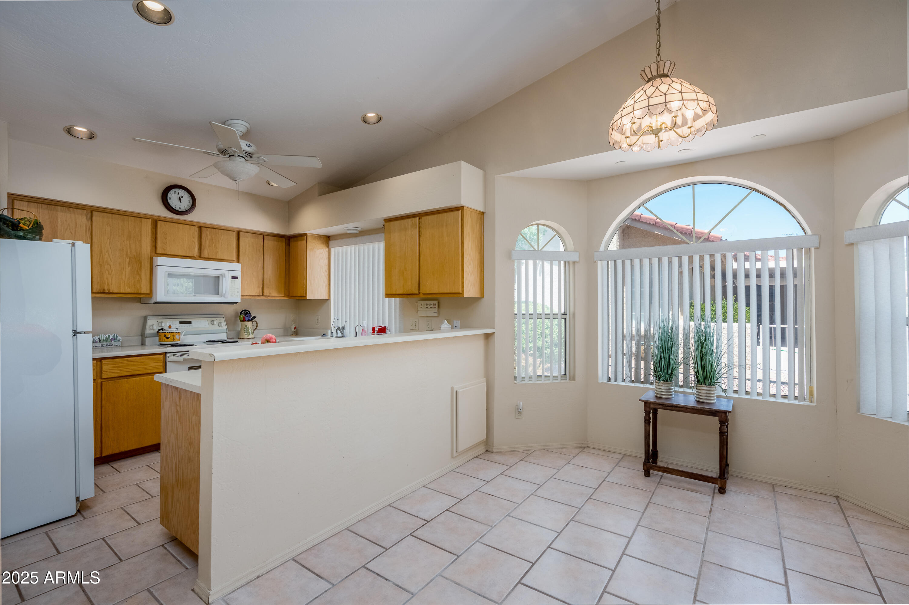 585 S MILL Drive 33