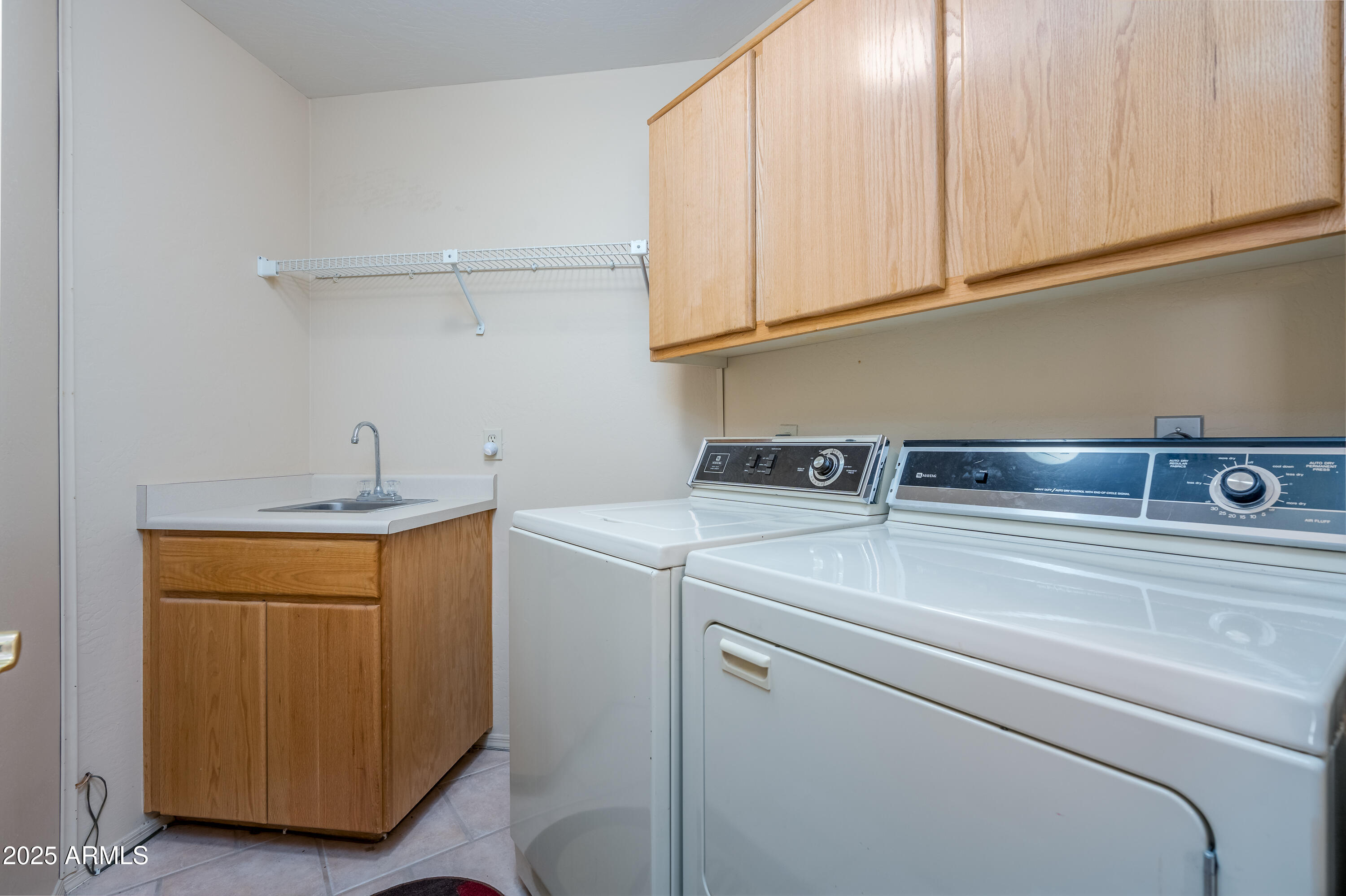 585 S MILL Drive 33