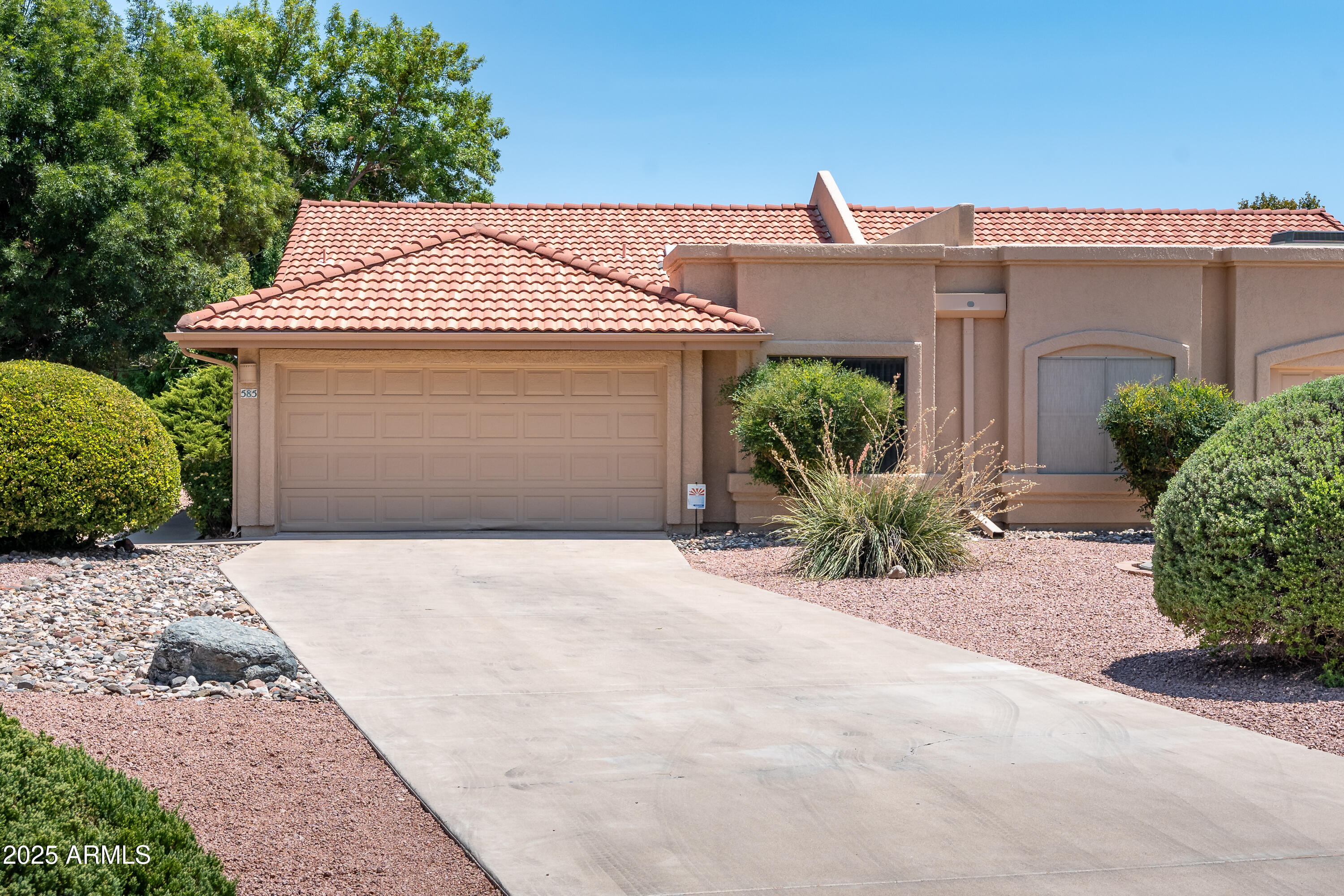 585 S MILL Drive 33