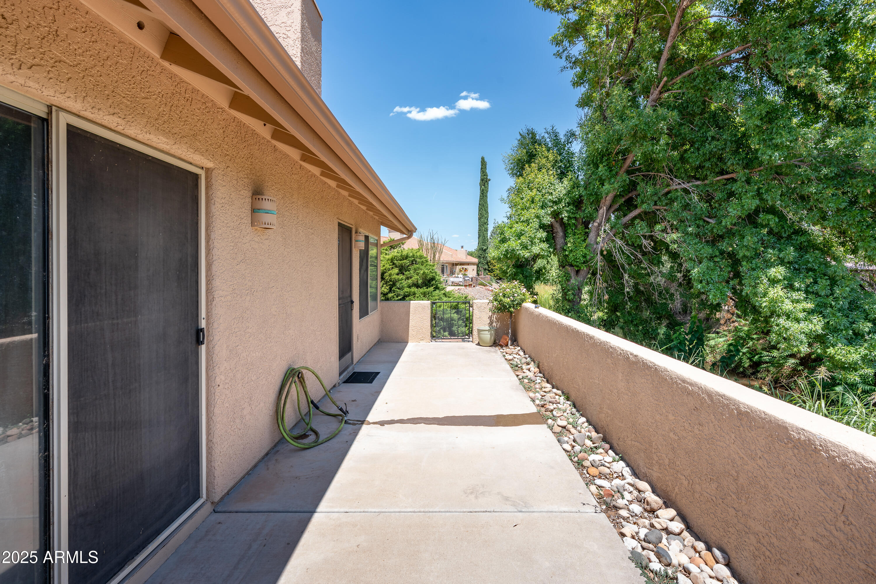 585 S MILL Drive 33