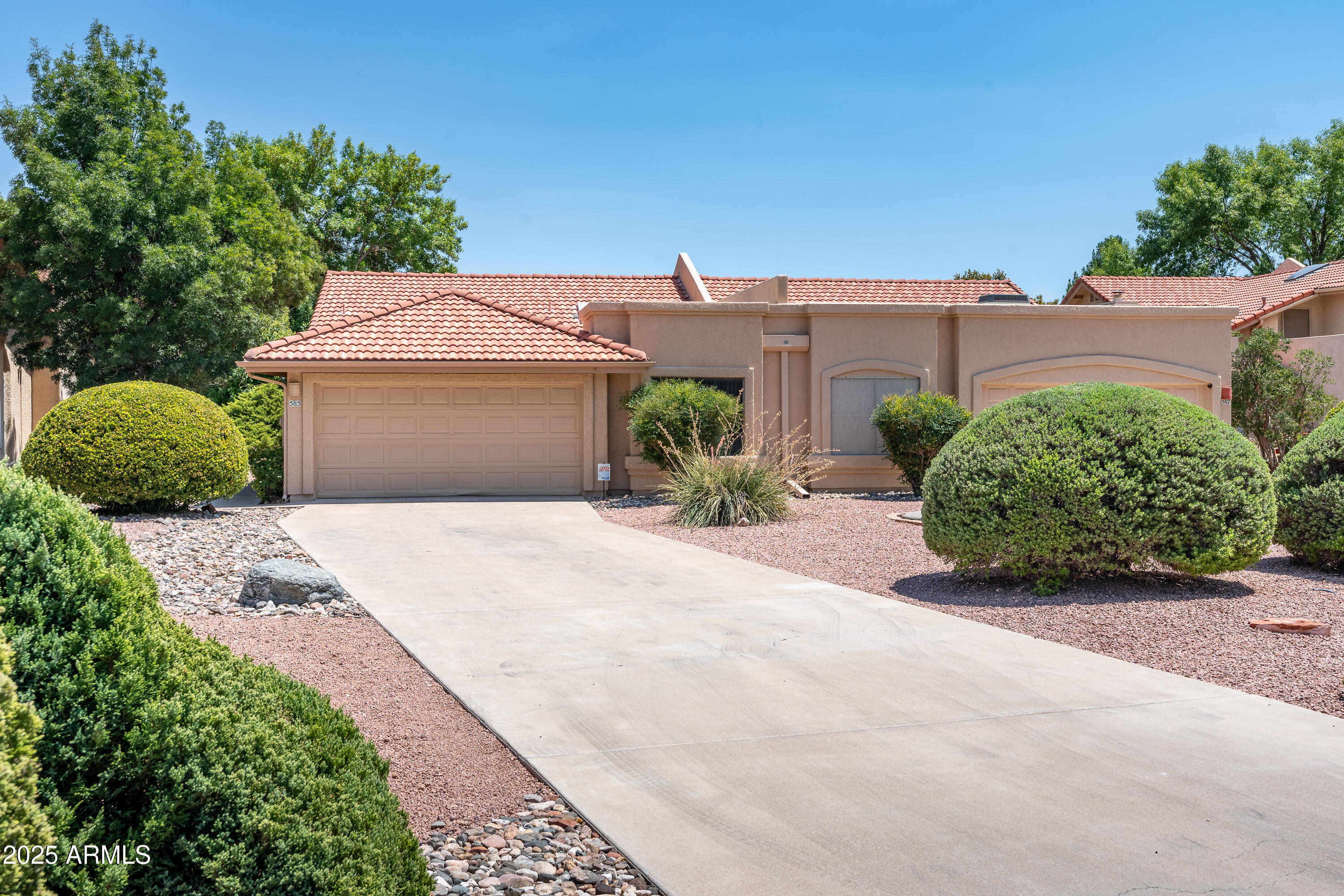 585 S MILL Drive 33