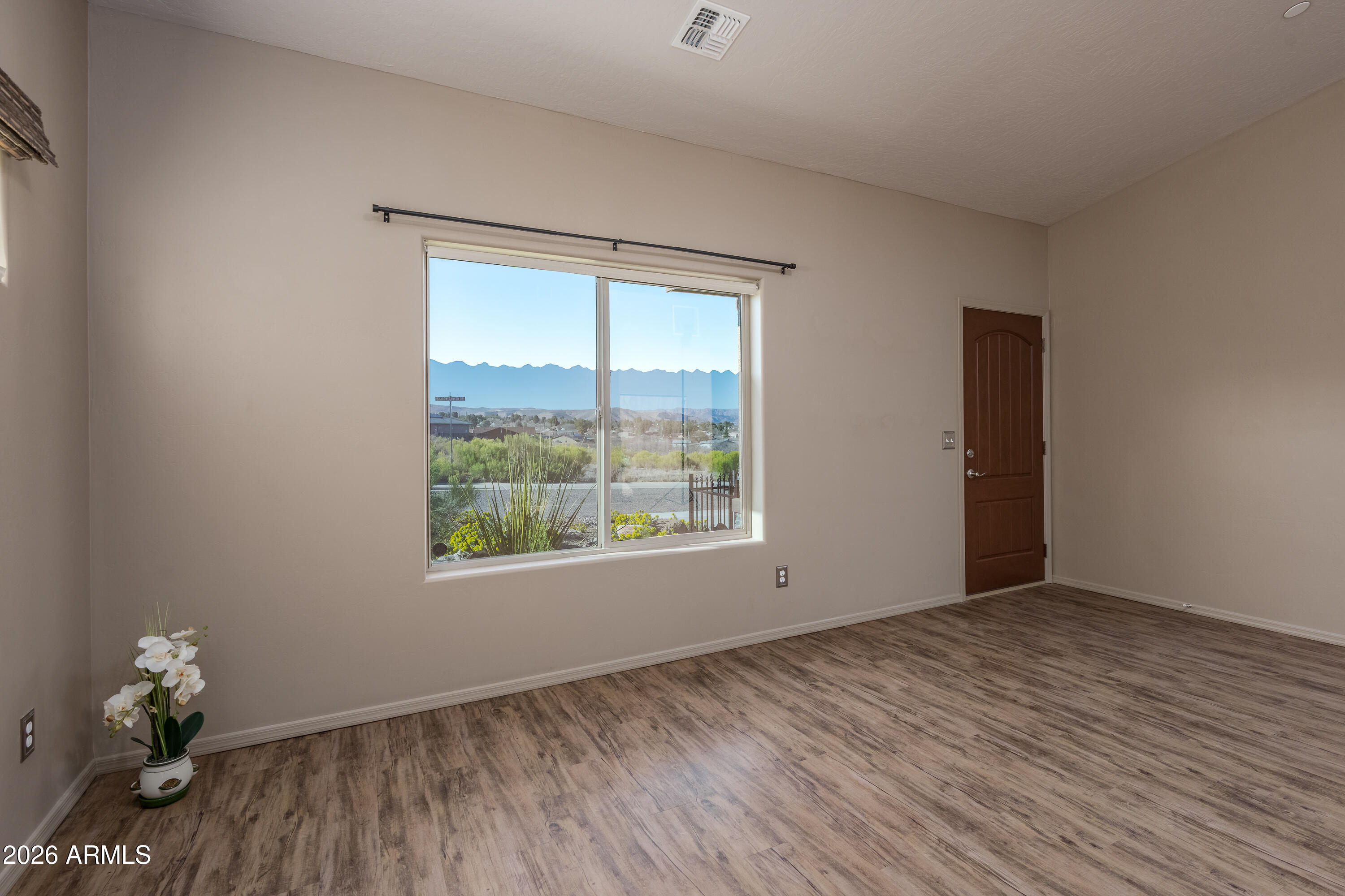661 SHADOW CANYON Drive