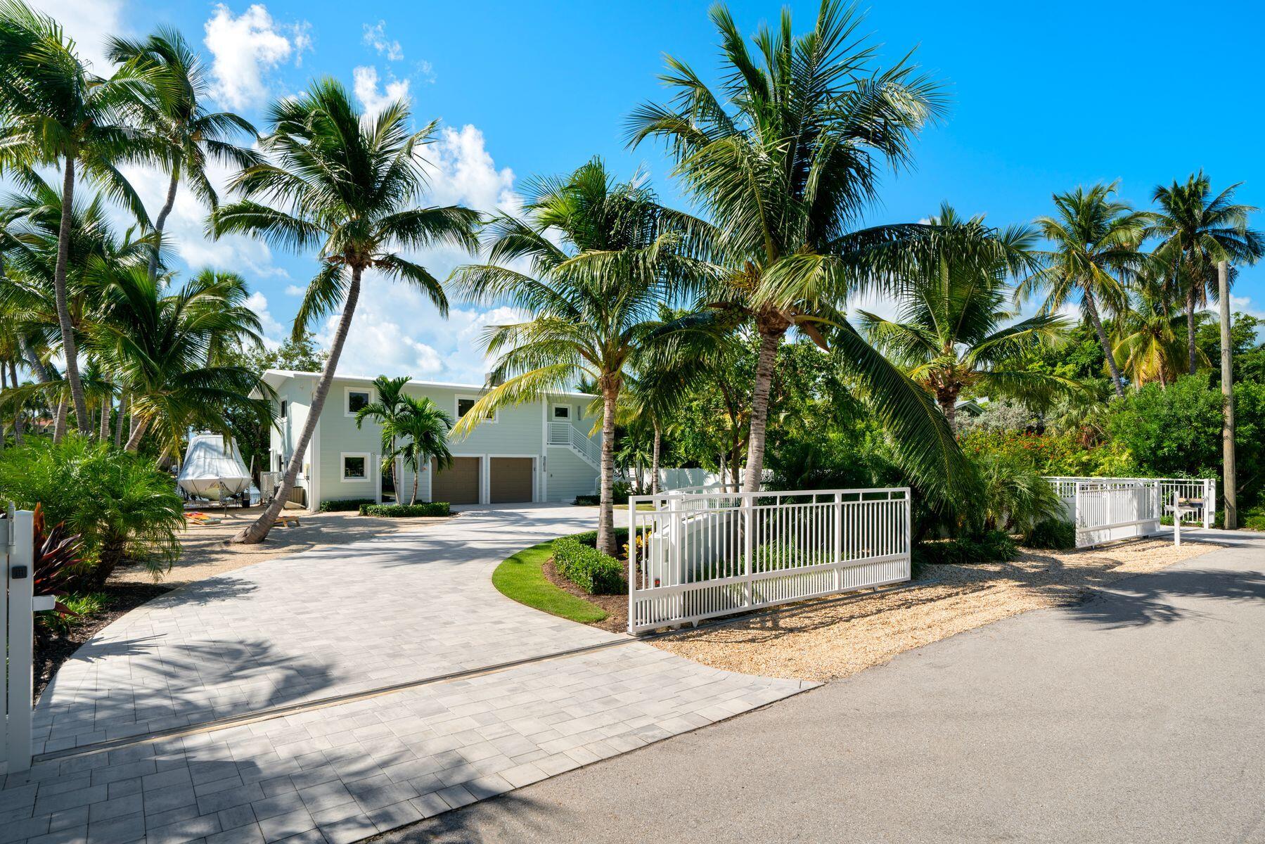 109 Sapodilla Drive