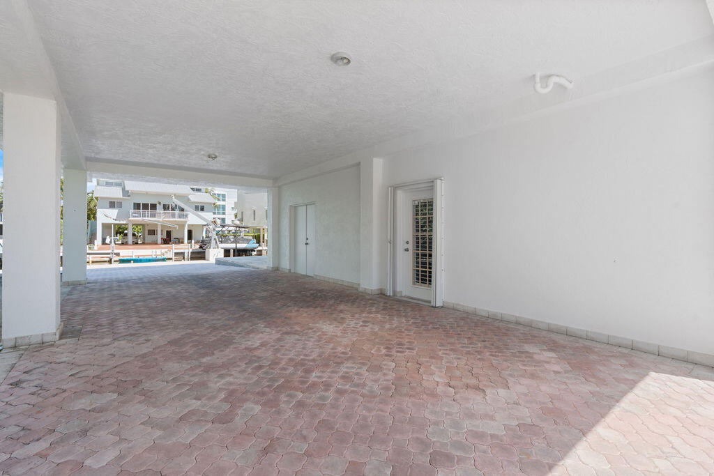 106 Lisbon Court