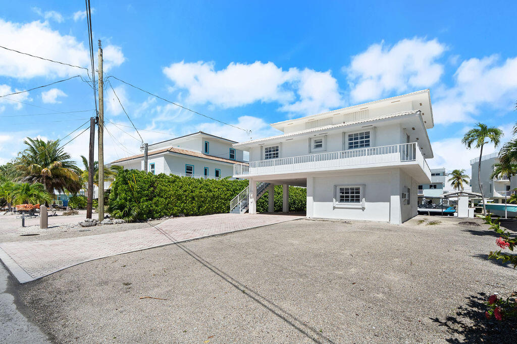 106 Lisbon Court