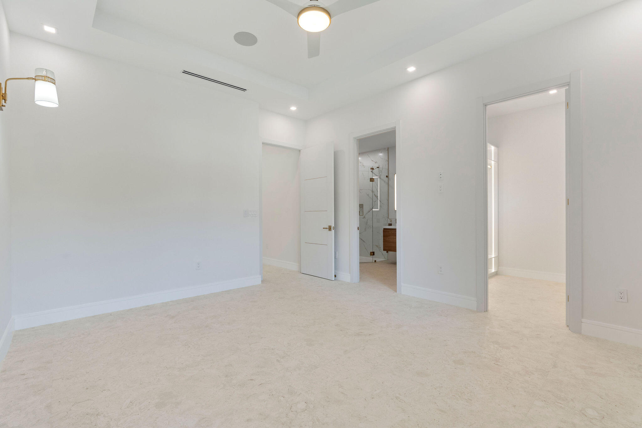 114 Royal Lane