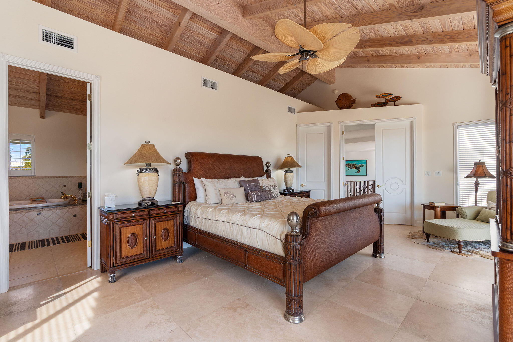 44 W Plaza Del Lago