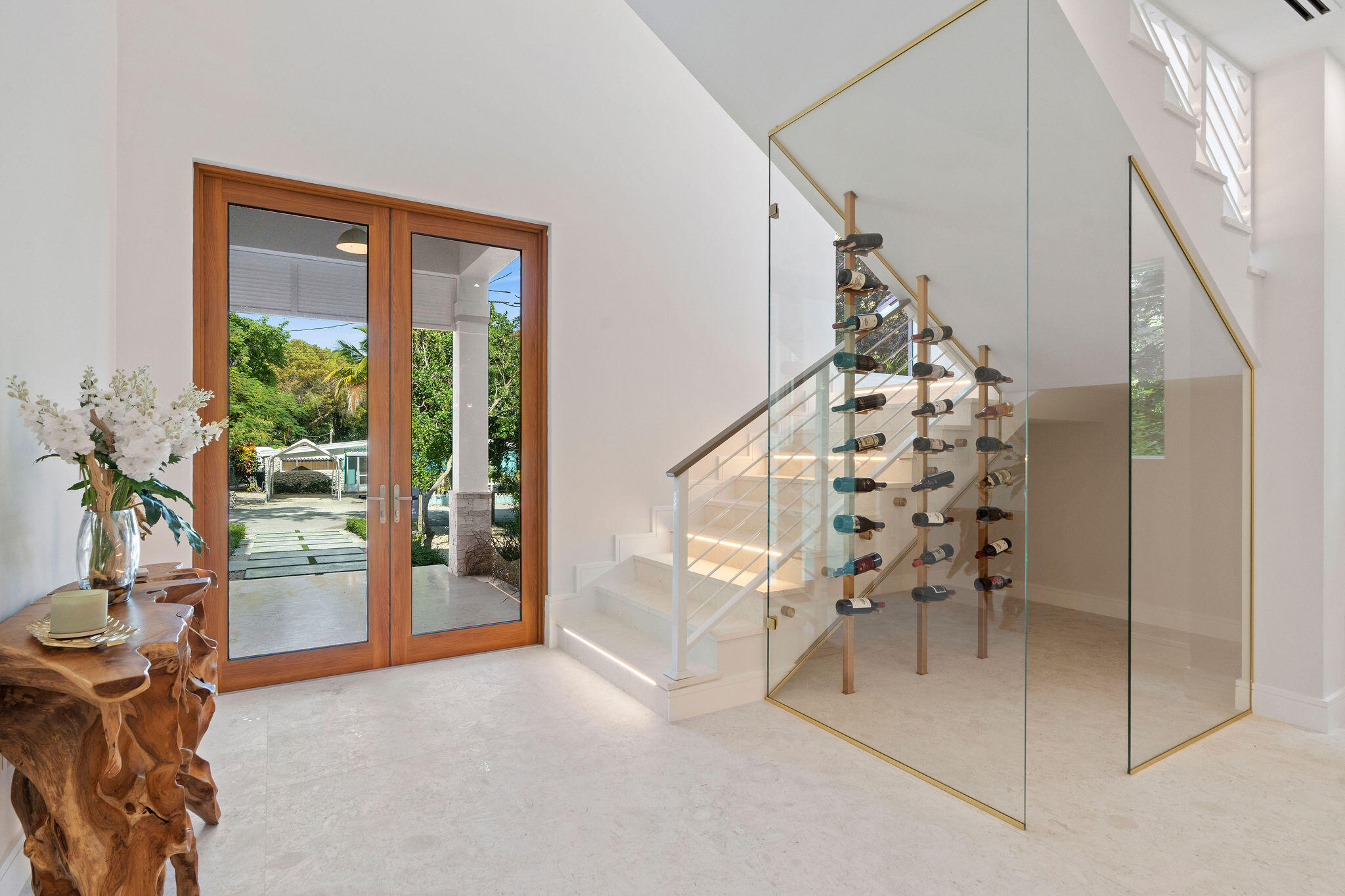 114 Royal Lane