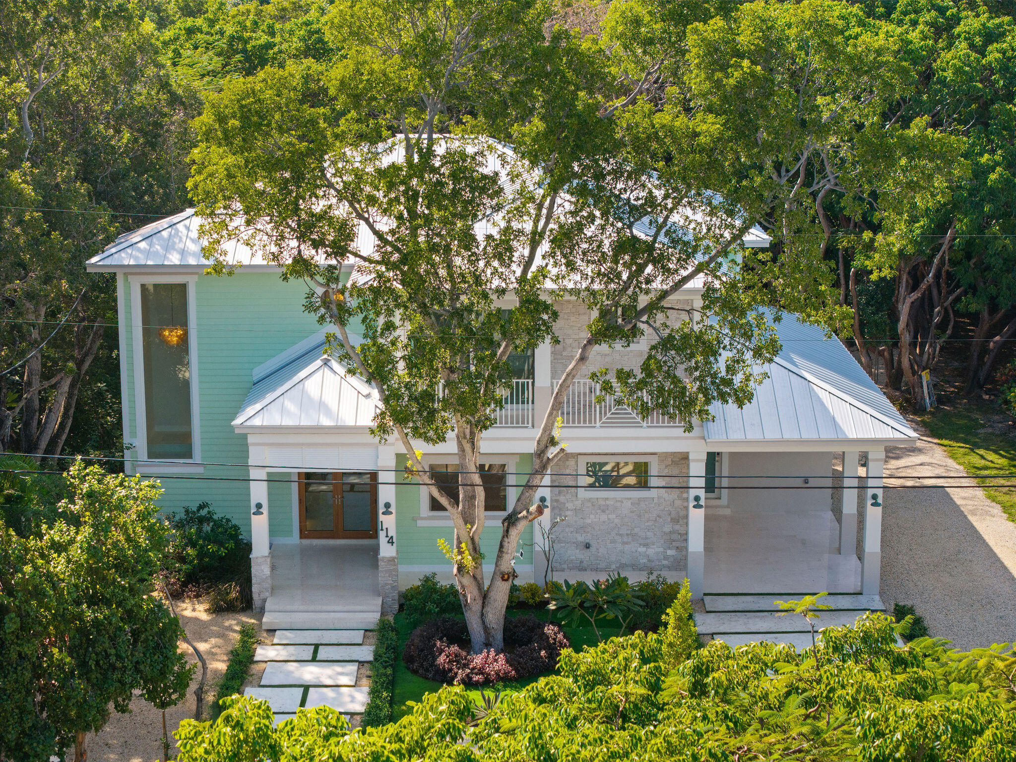 114 Royal Lane