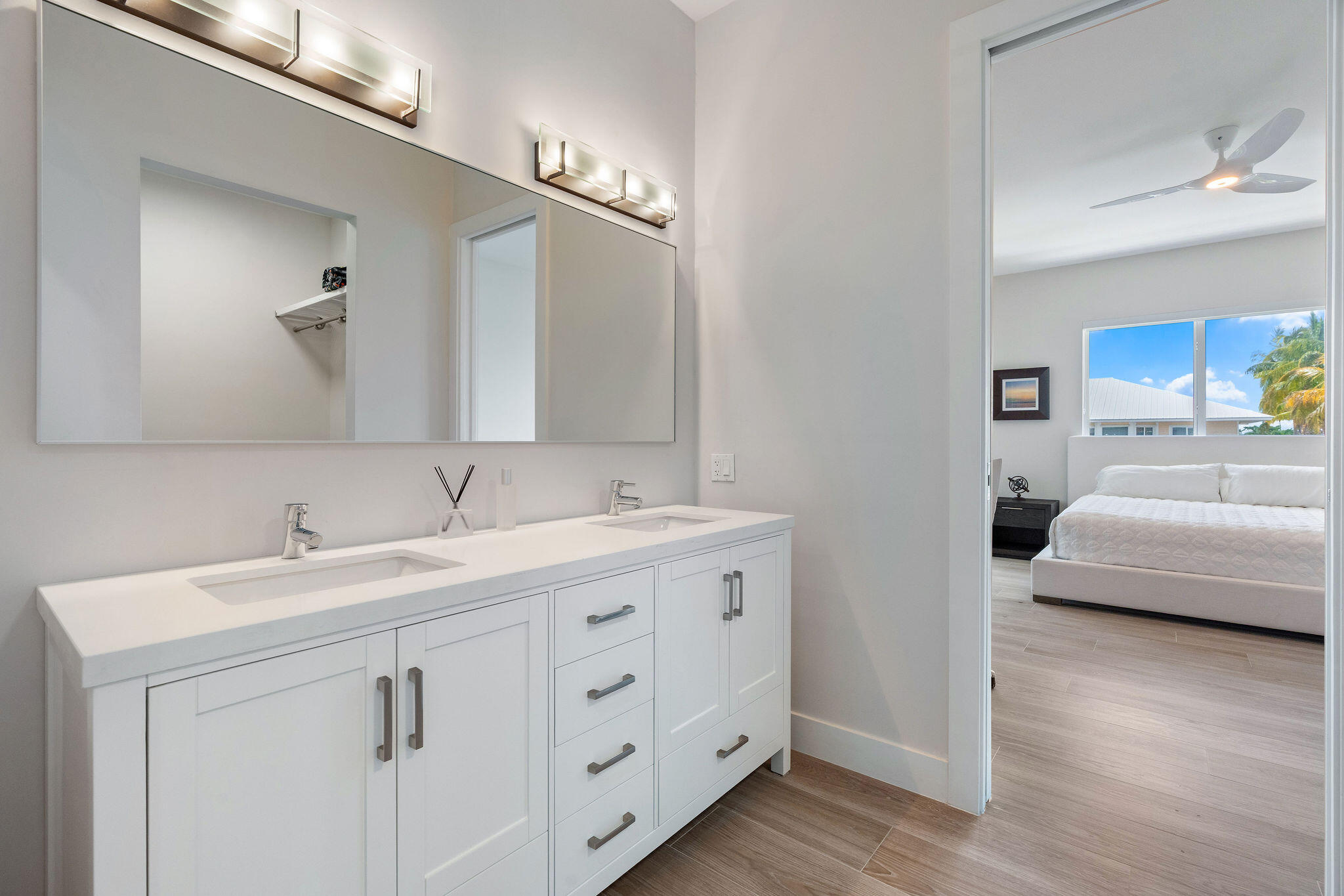 59 W Plaza Del Sol