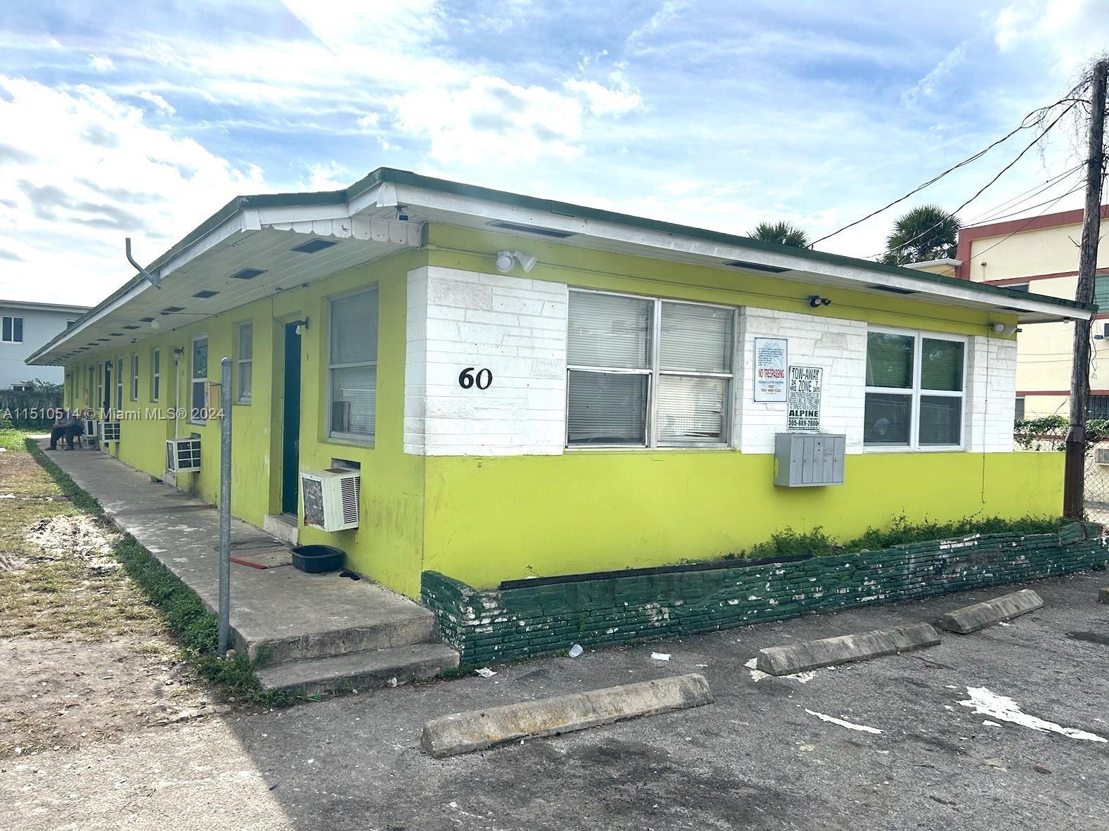 60 NW 77th St