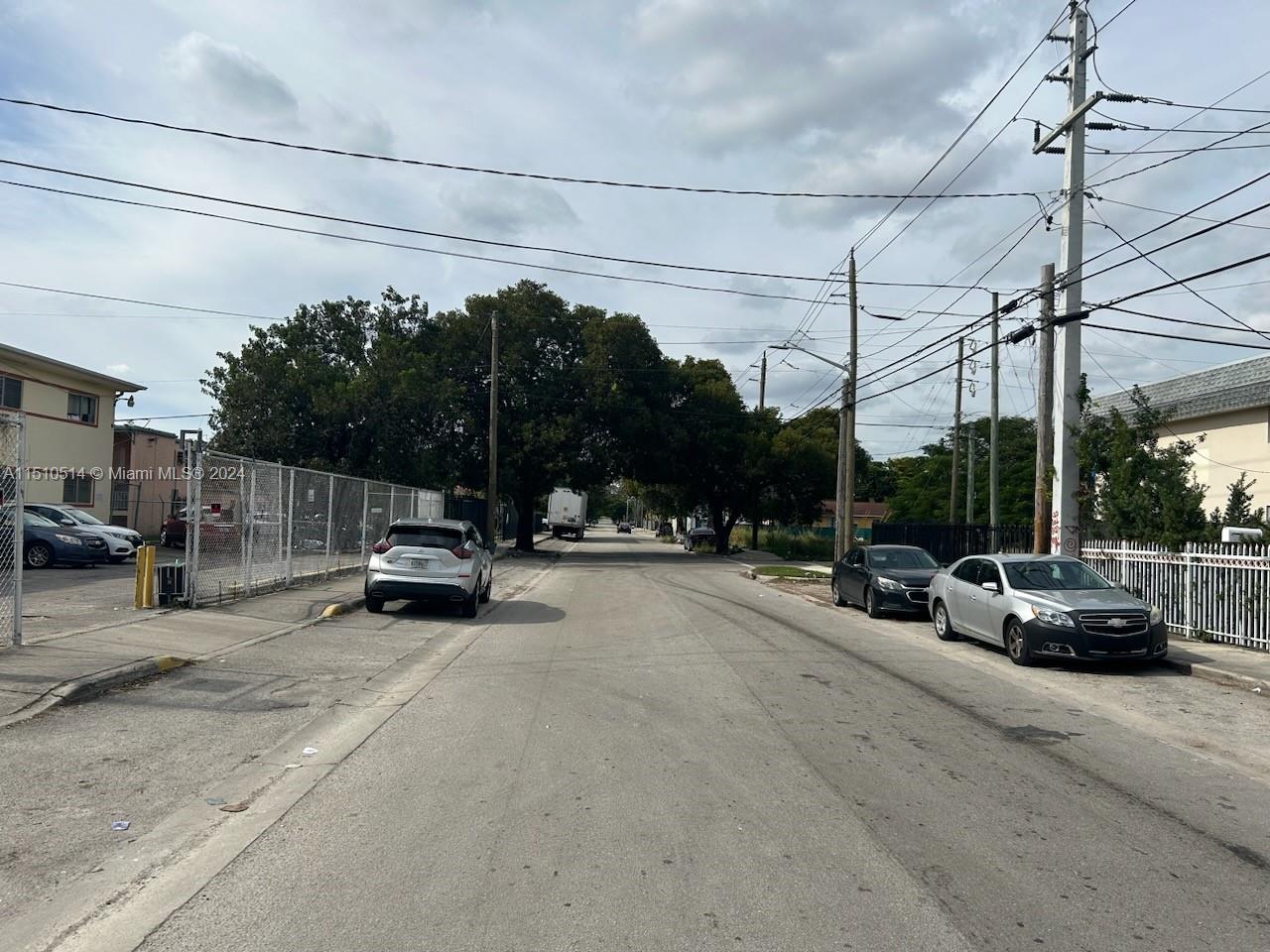 60 NW 77th St
