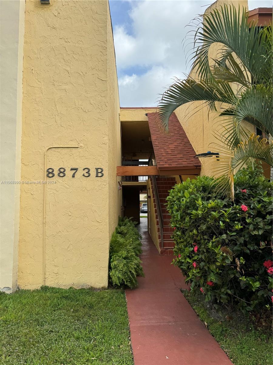 8873 Fontainebleau Blvd # 204