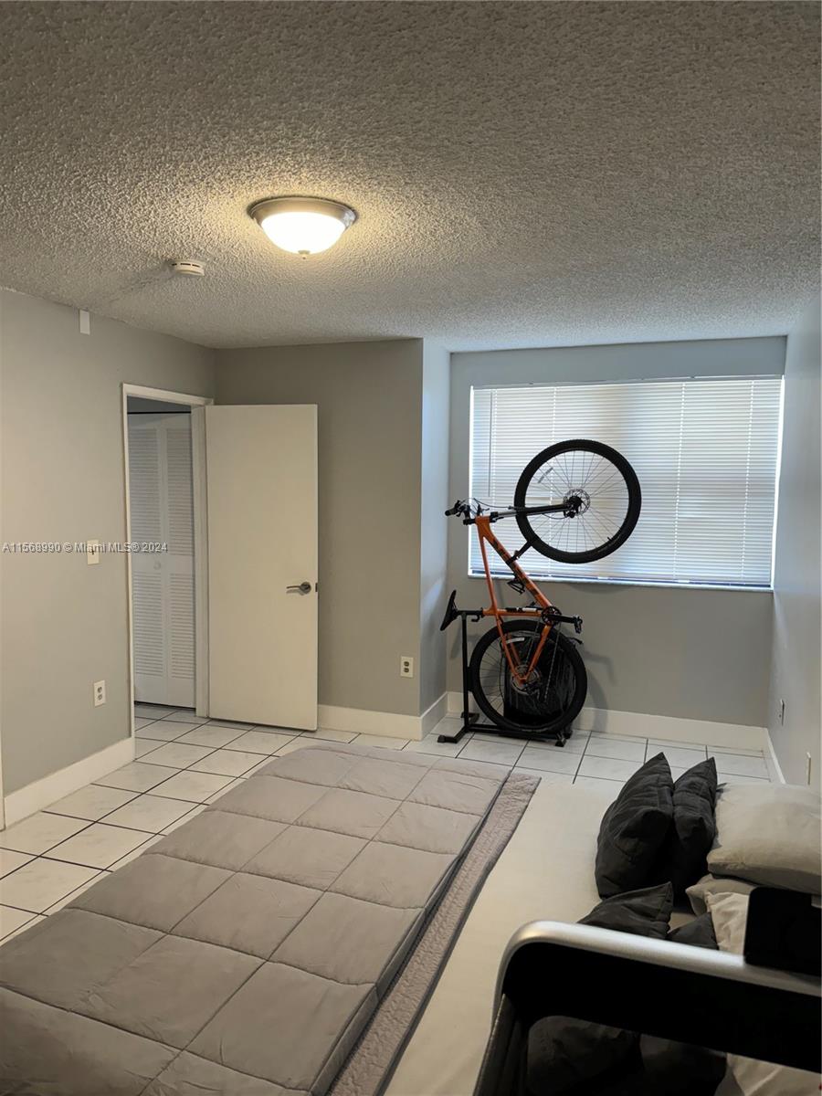 8873 Fontainebleau Blvd # 204