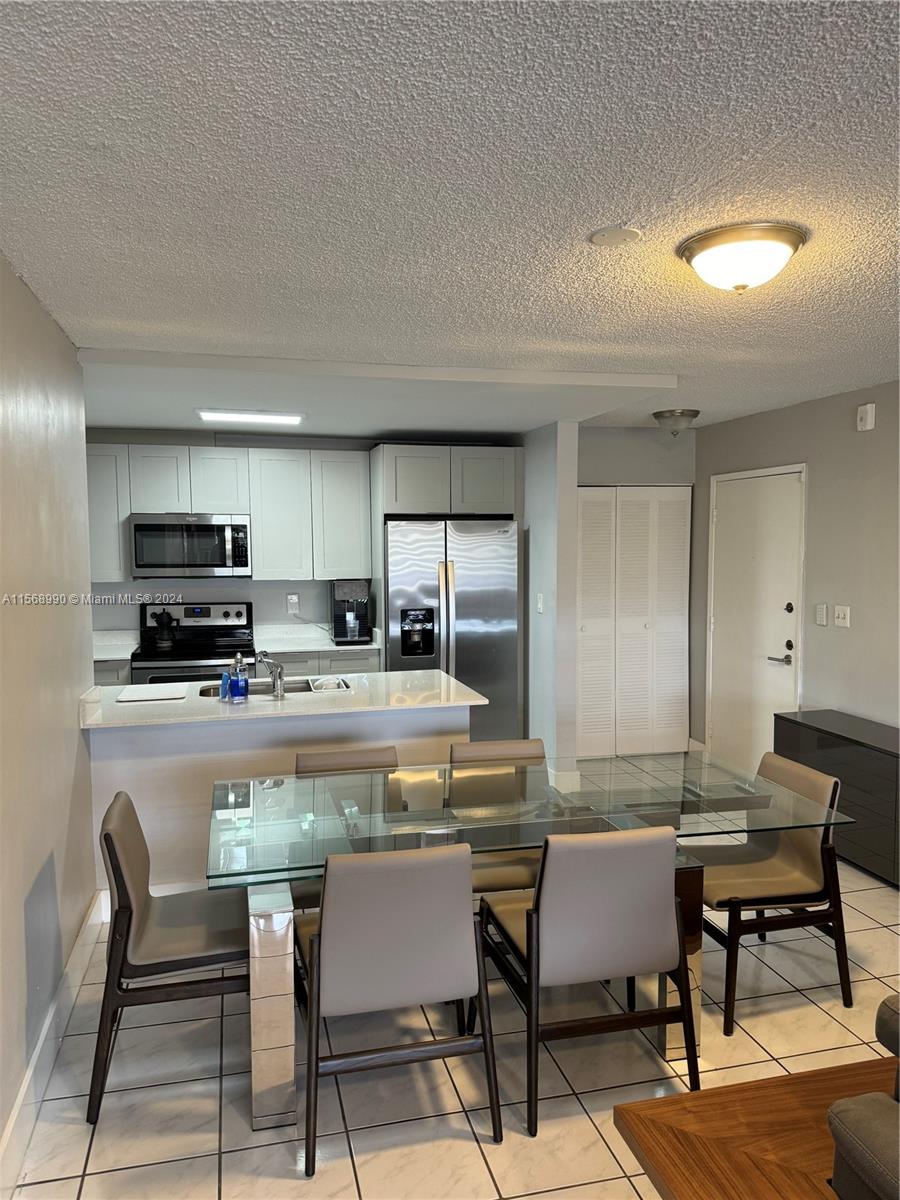 8873 Fontainebleau Blvd # 204