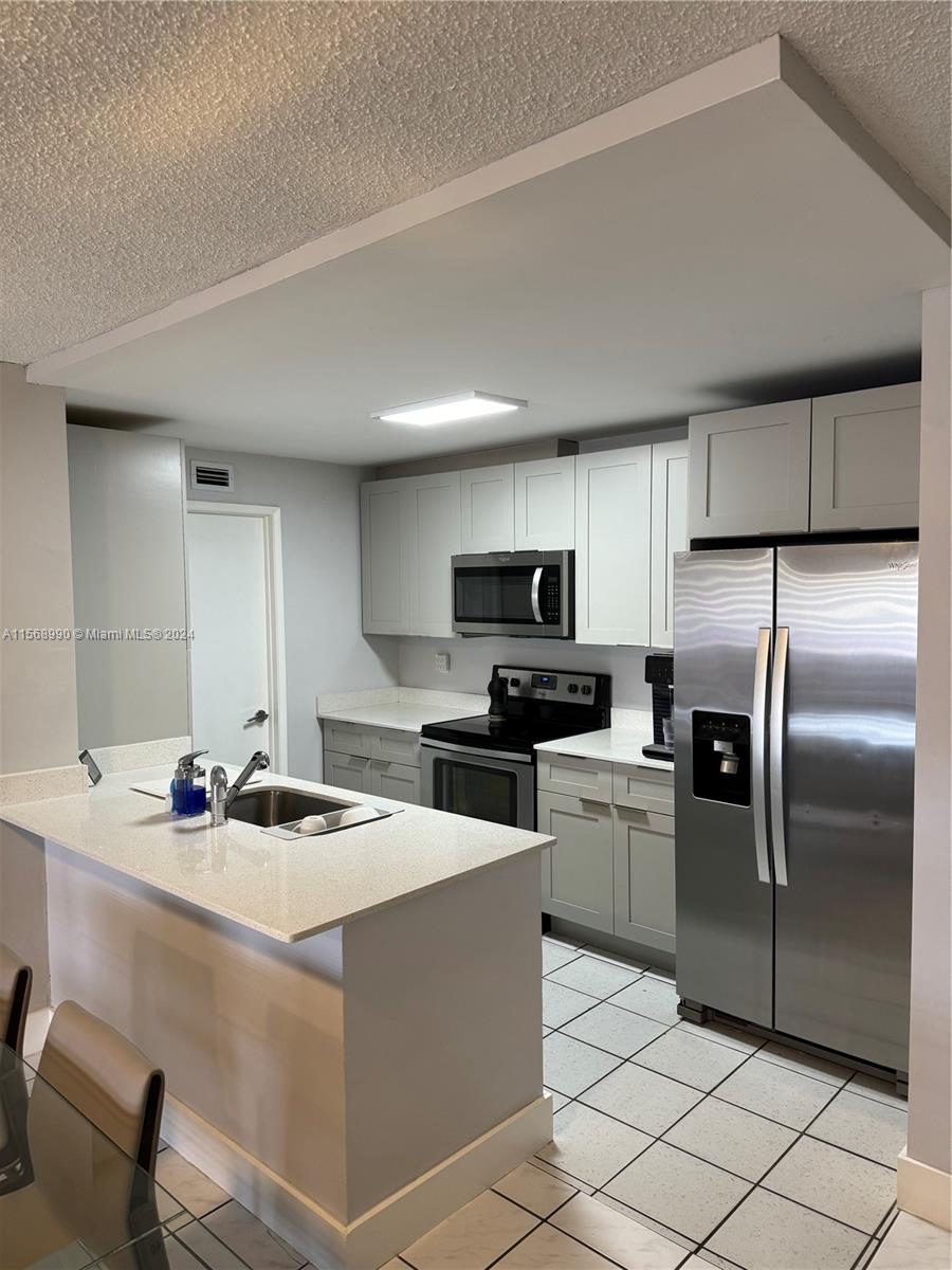 8873 Fontainebleau Blvd # 204