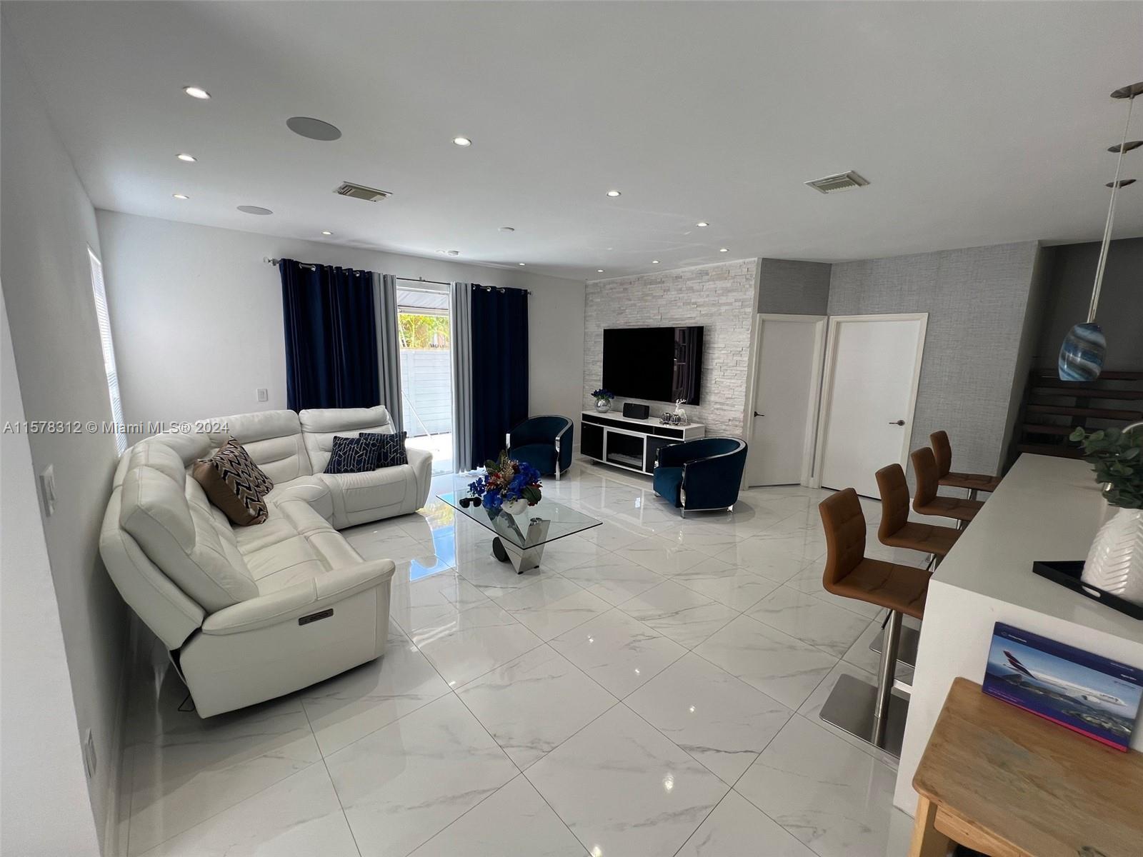 13804 SW 114th Ter