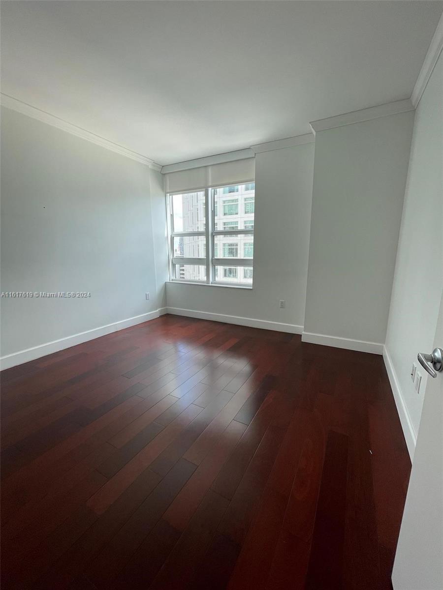 950 Brickell Bay Dr # 1704