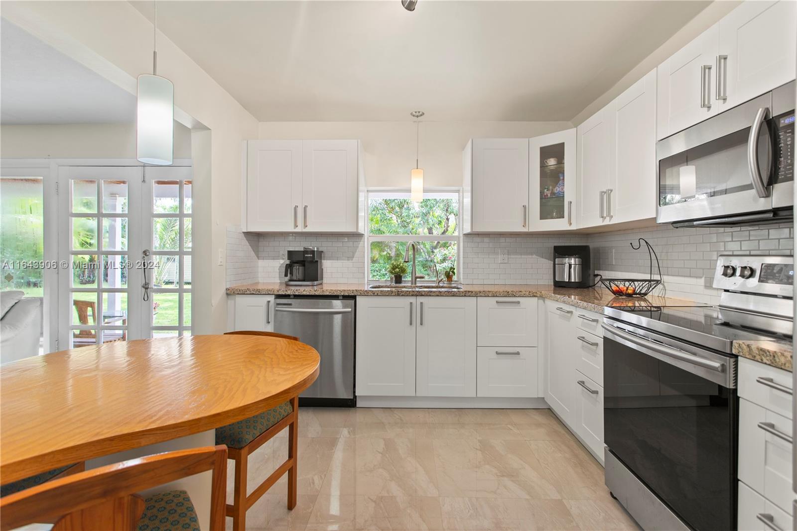 7350 SW 107th Ter