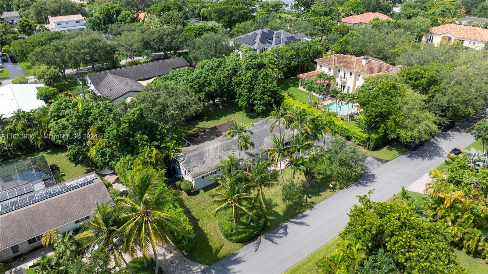 7350 SW 107th Ter
