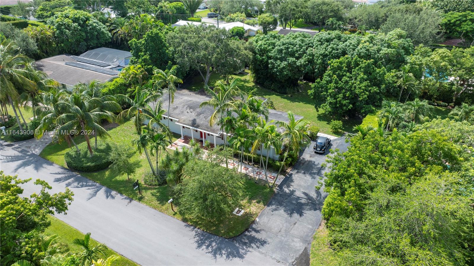 7350 SW 107th Ter