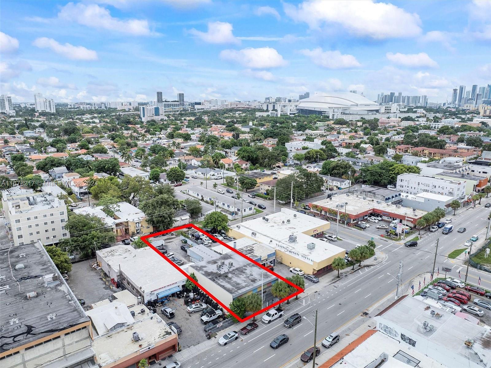 1927 W Flagler St