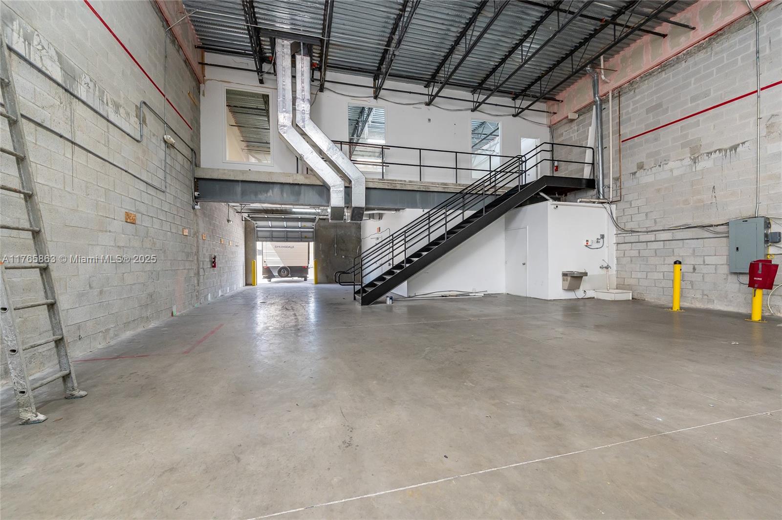 12605 NW 115th Ave # 104 Unit: B-104